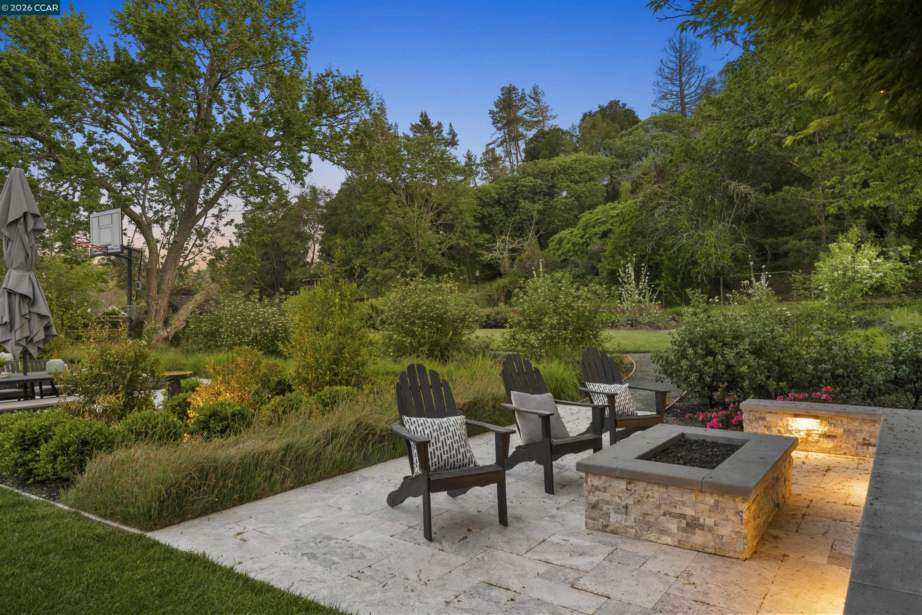 246 Overhill Rd, Orinda, CA, 94563