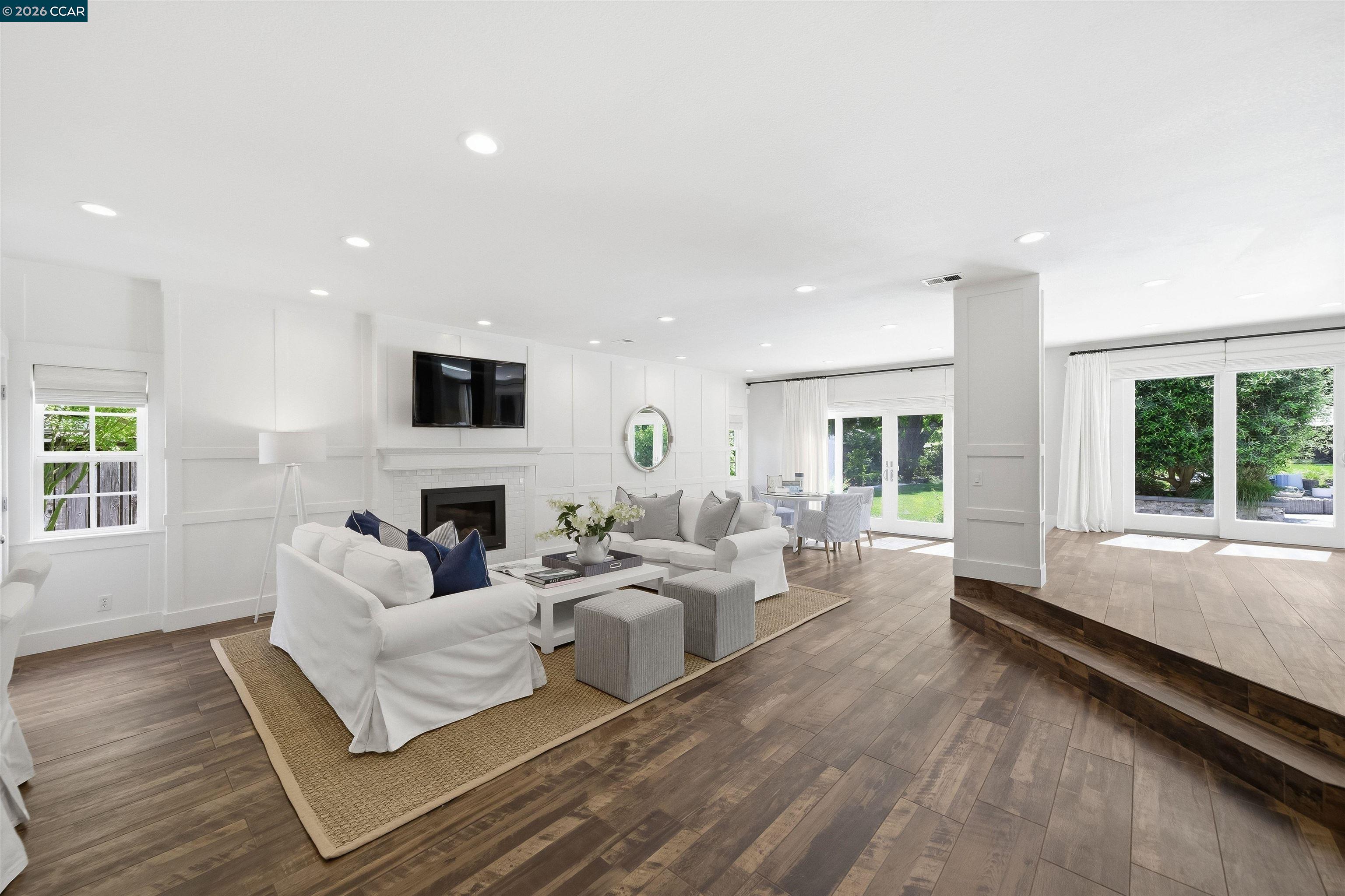 246 Overhill Rd, Orinda, CA, 94563