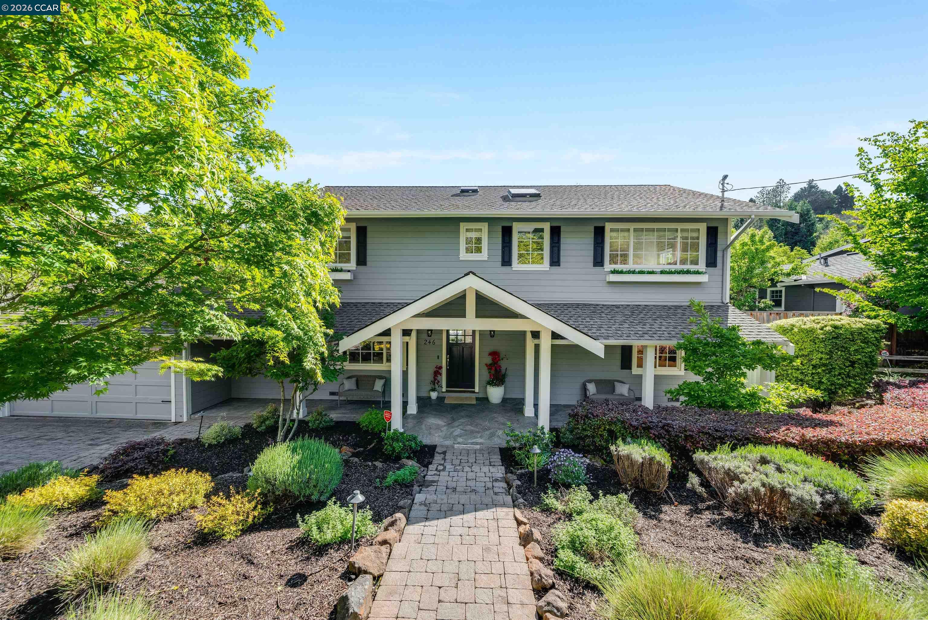 246 Overhill Rd, Orinda, CA, 94563