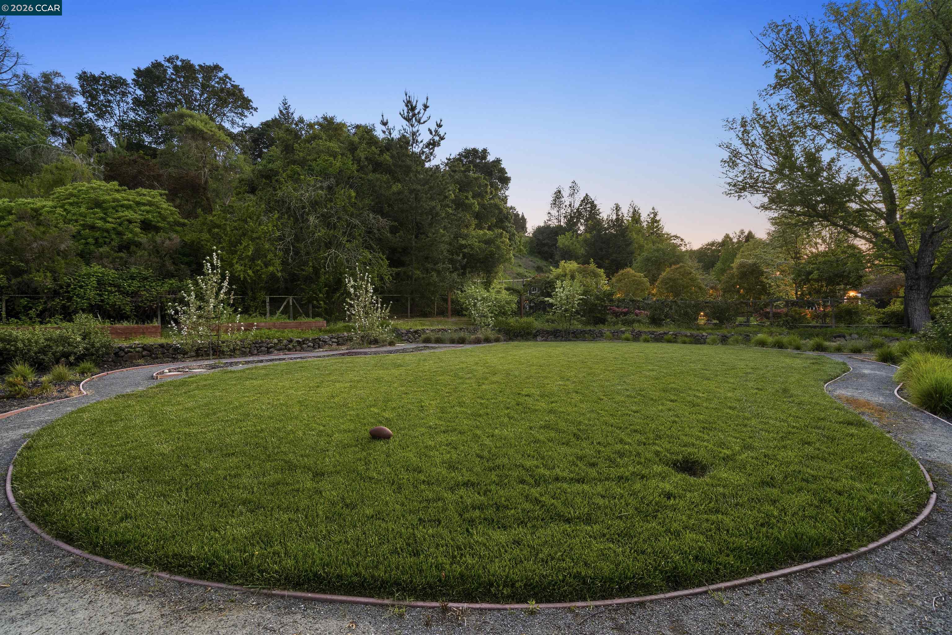 246 Overhill Rd, Orinda, CA, 94563