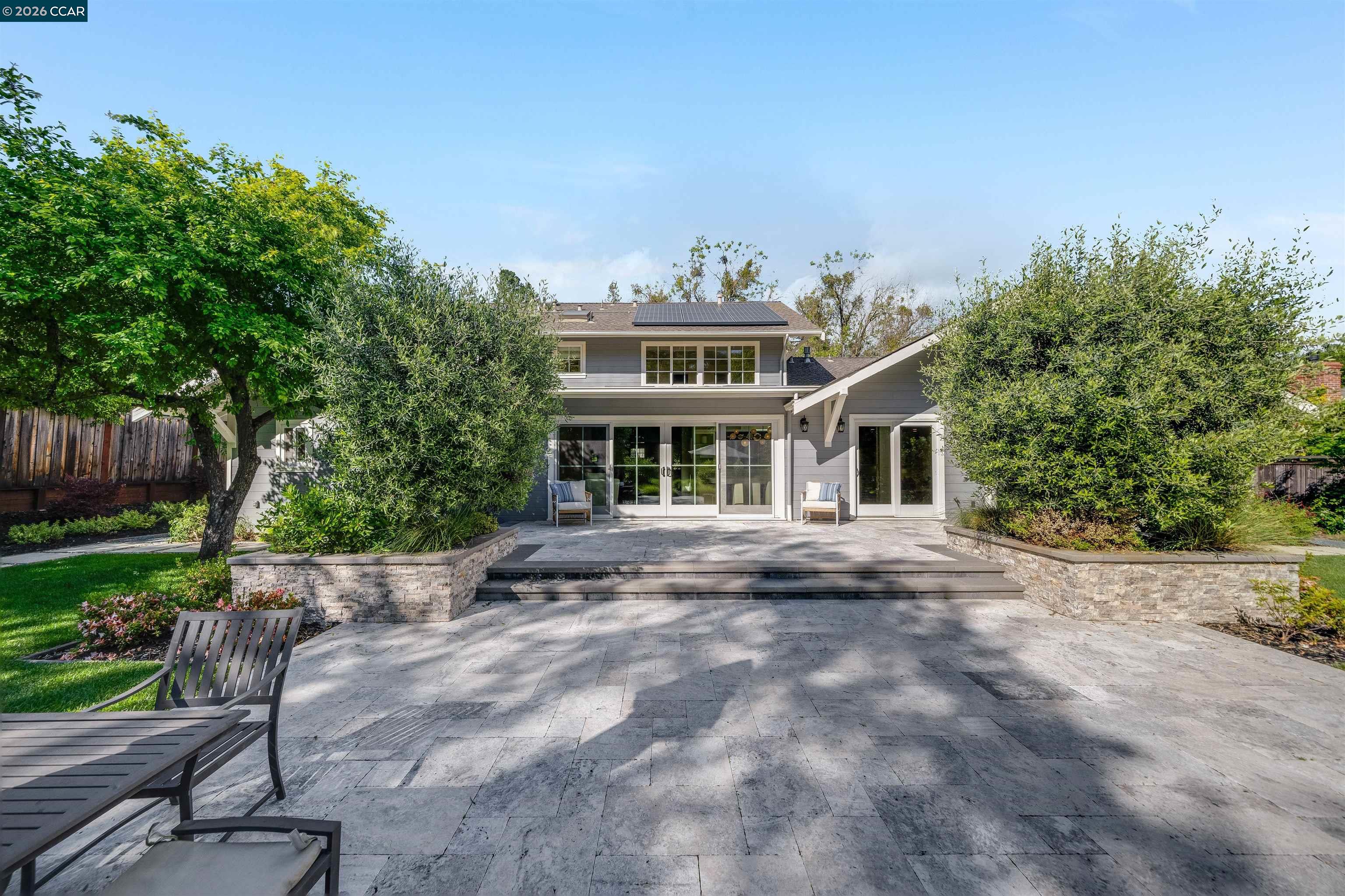 246 Overhill Rd, Orinda, CA, 94563