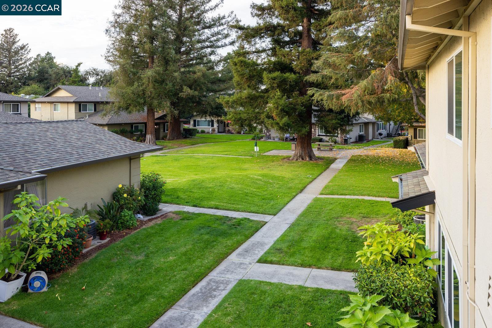 1033 Mohr Ln UNIT D, Concord, CA, 94518