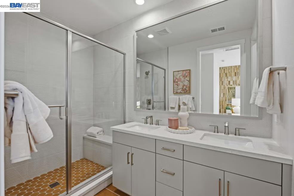 Photo #4: 41131038 Listing: Photo #4