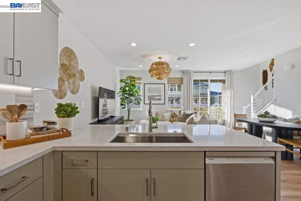 Photo #7: 41131038 Listing: Photo #7