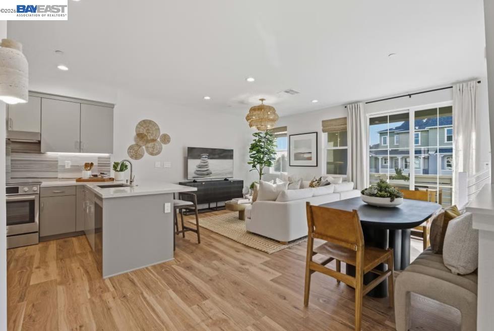 Photo #8: 41131038 Listing: Photo #8