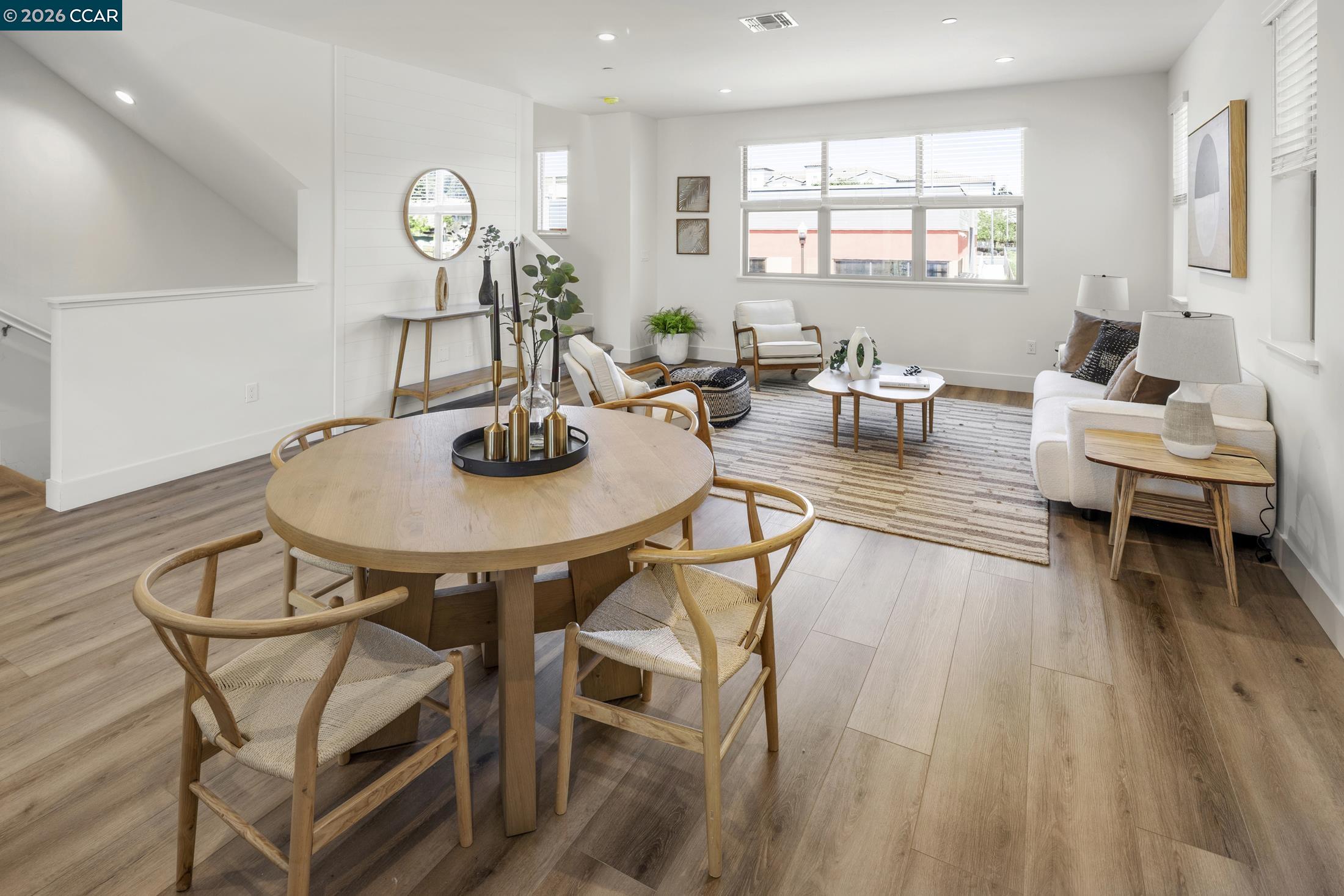 Detail Gallery Image 16 of 46 For 2816 Chattleton Lane, San Pablo,  CA 94806 - 3 Beds | 2/2 Baths