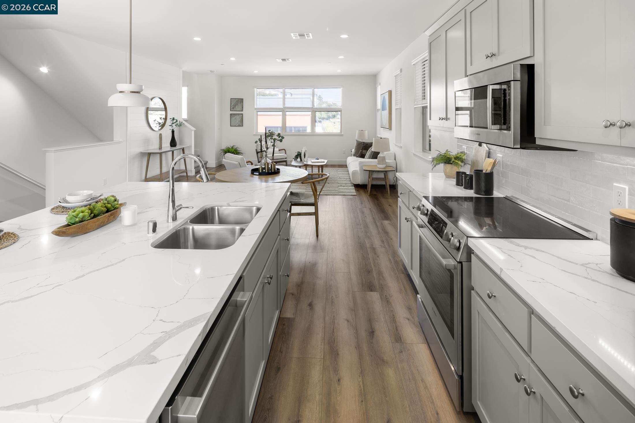 Detail Gallery Image 31 of 46 For 2816 Chattleton Lane, San Pablo,  CA 94806 - 3 Beds | 2/2 Baths