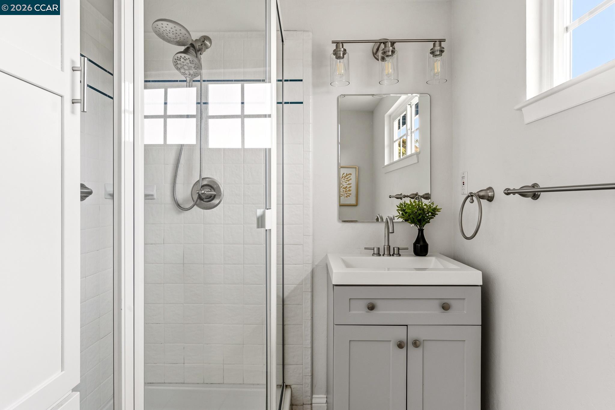 Detail Gallery Image 36 of 59 For 1172 Peralta Rd, Pacifica,  CA 94044 - 3 Beds | 2 Baths