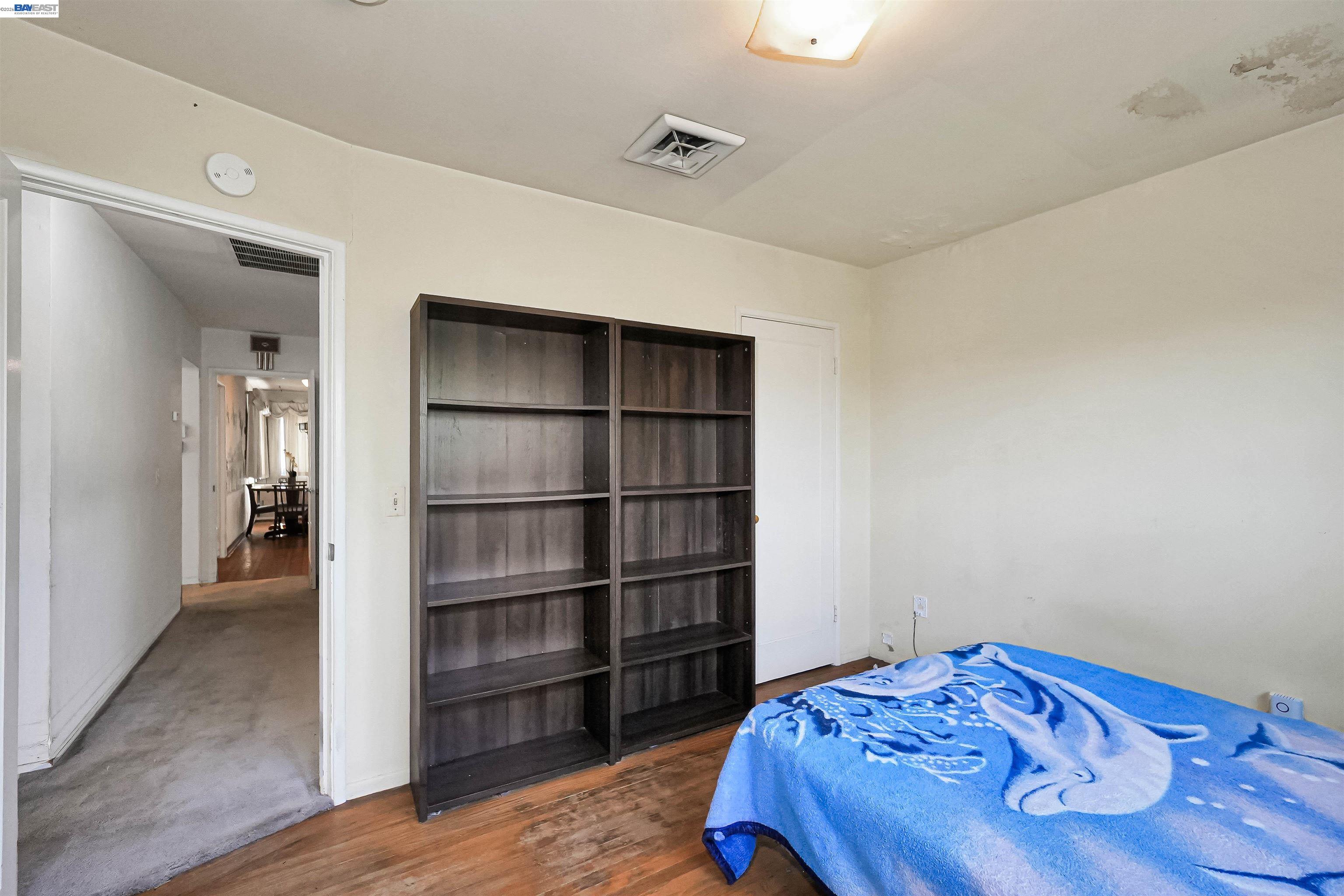 Detail Gallery Image 16 of 60 For 26462 Stanwood Ave, Hayward,  CA 94544 - 4 Beds | 2 Baths