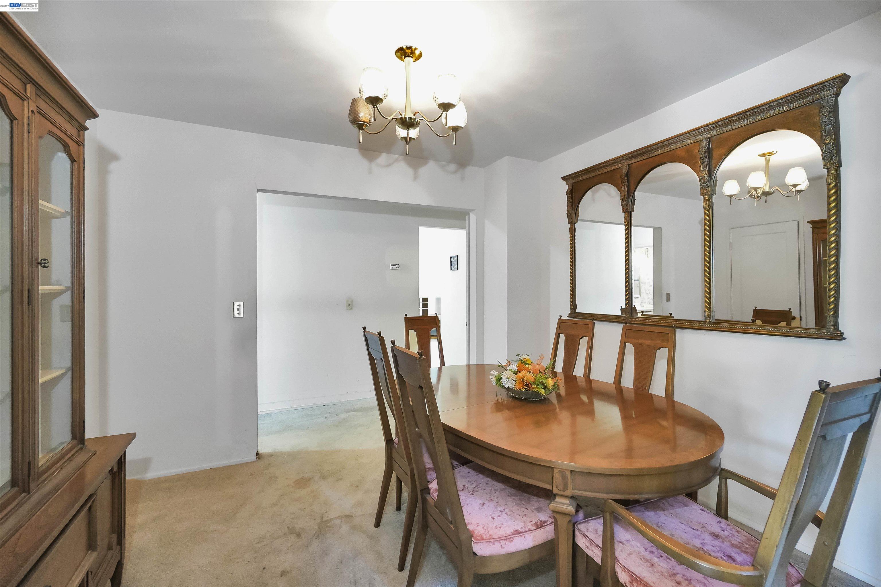 Detail Gallery Image 10 of 60 For 26462 Stanwood Ave, Hayward,  CA 94544 - 4 Beds | 2 Baths