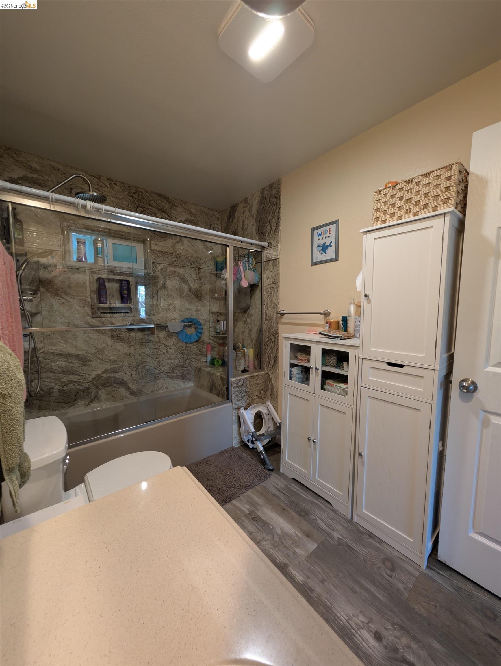 Detail Gallery Image 7 of 12 For 27422 Manon, Hayward,  CA 94544 - 3 Beds | 2 Baths