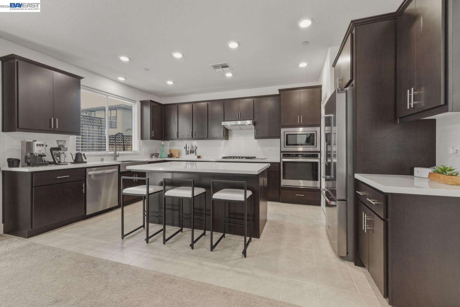 Detail Gallery Image 4 of 59 For 385 Ramos Ranch Rd, Oakley,  CA 94561 - 4 Beds | 3 Baths