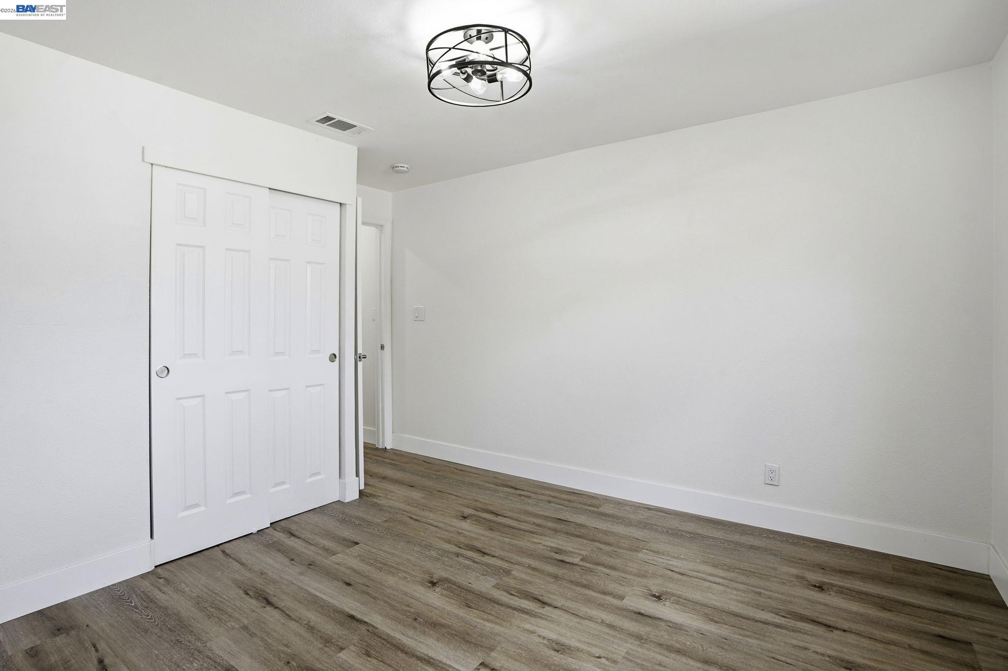 Detail Gallery Image 14 of 42 For 114 C St, Tracy,  CA 95376 - 3 Beds | 1/1 Baths