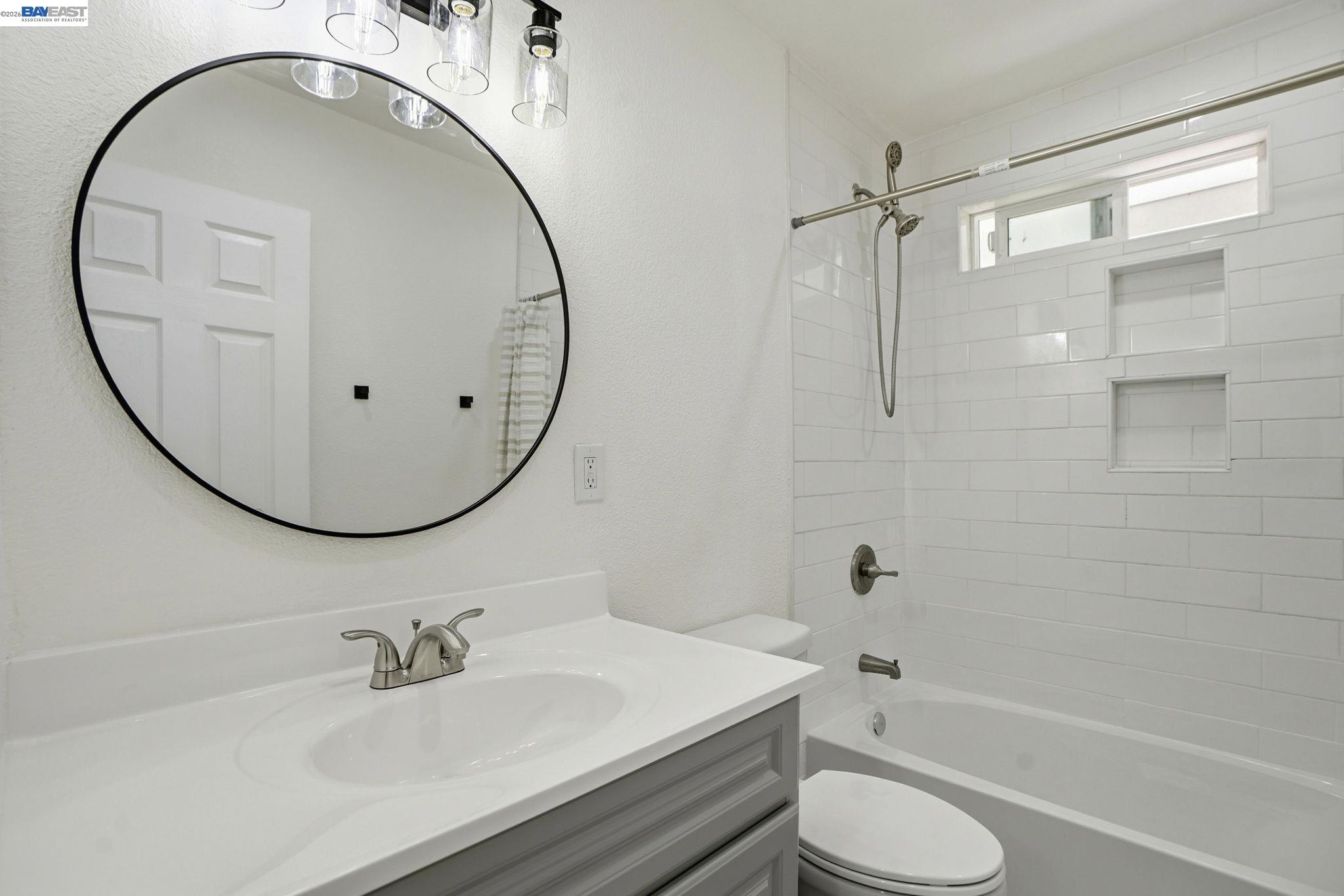 Detail Gallery Image 22 of 42 For 114 C St, Tracy,  CA 95376 - 3 Beds | 1/1 Baths