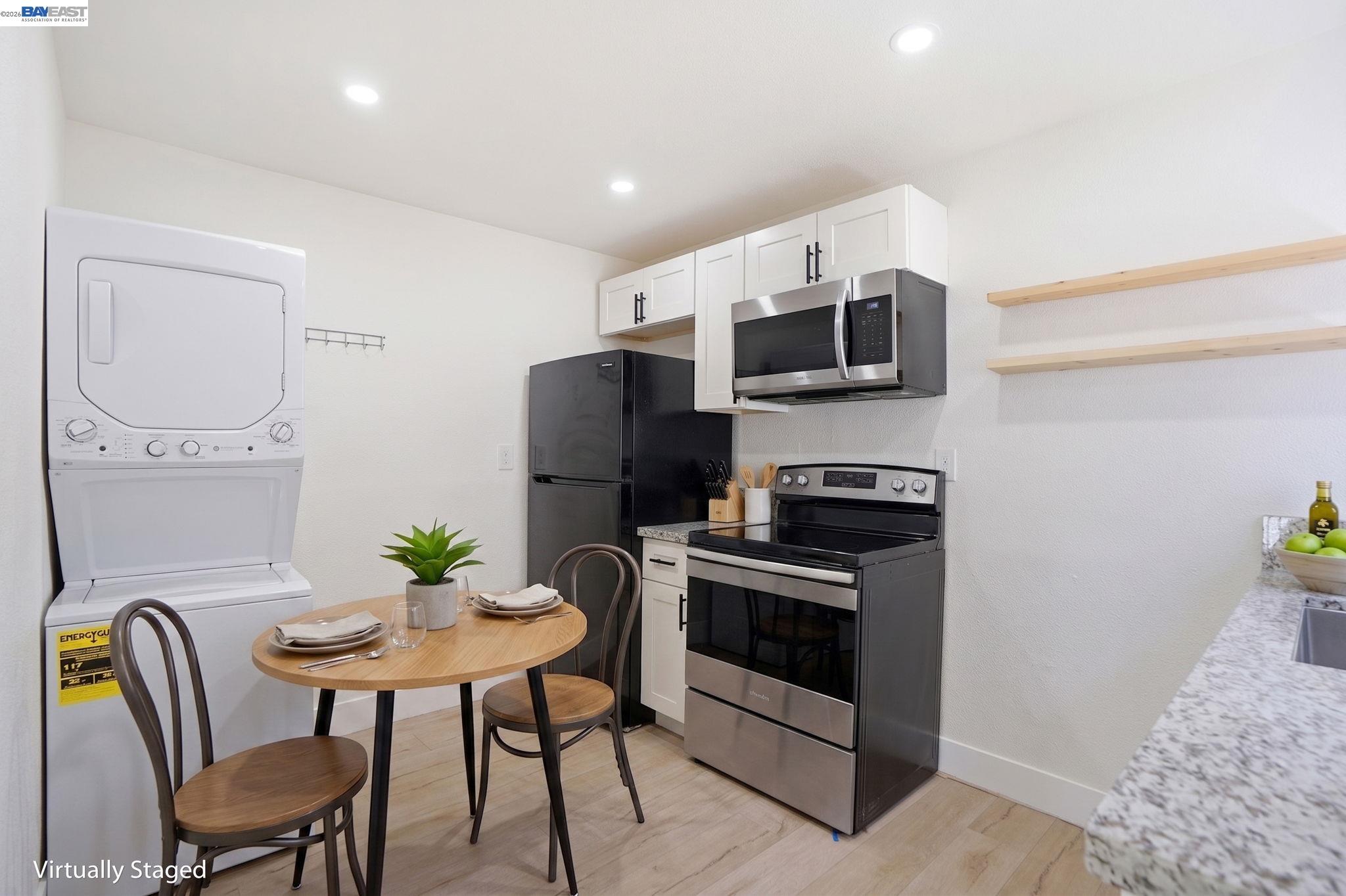 Detail Gallery Image 29 of 42 For 114 C St, Tracy,  CA 95376 - 3 Beds | 1/1 Baths