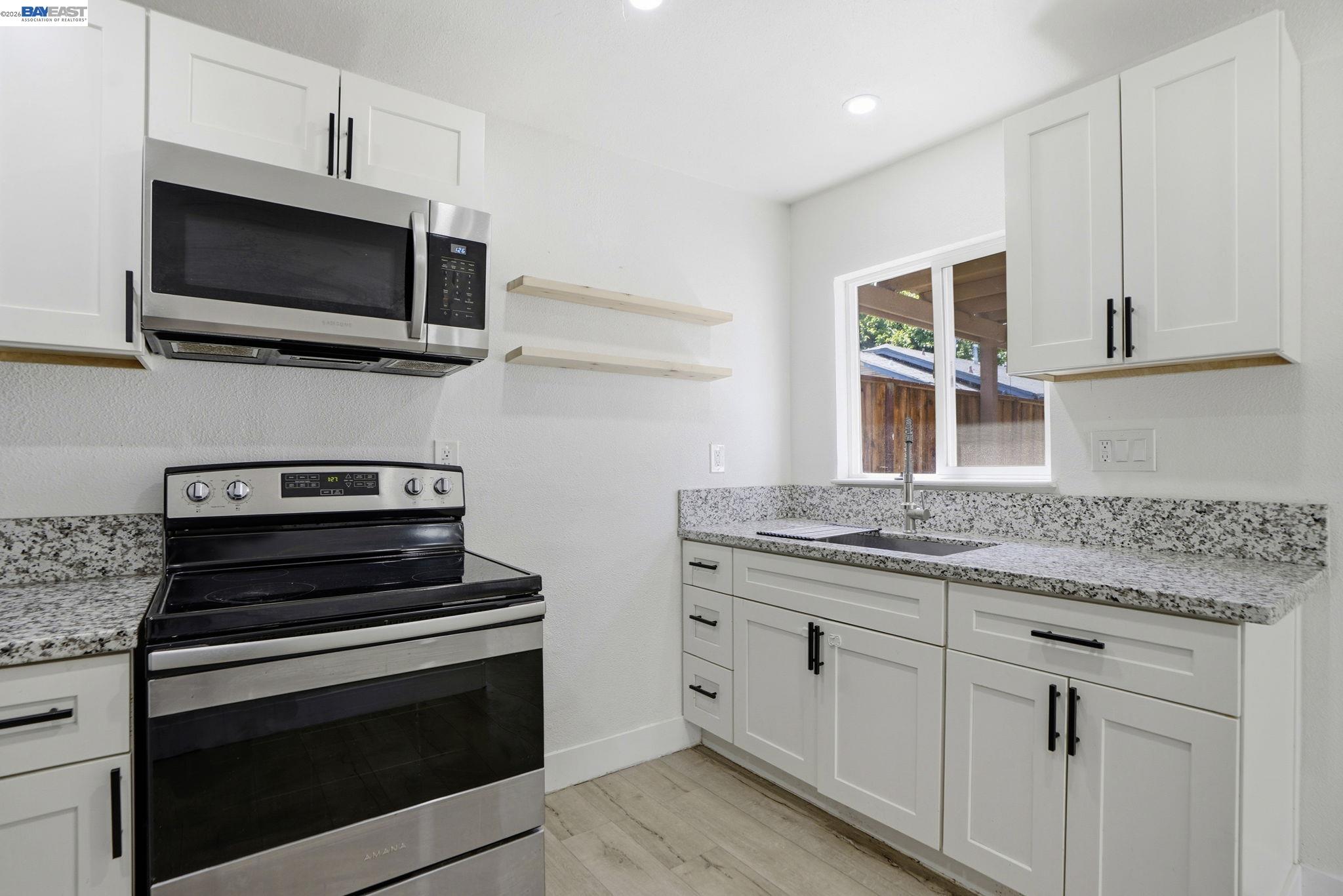 Detail Gallery Image 31 of 42 For 114 C St, Tracy,  CA 95376 - 3 Beds | 1/1 Baths