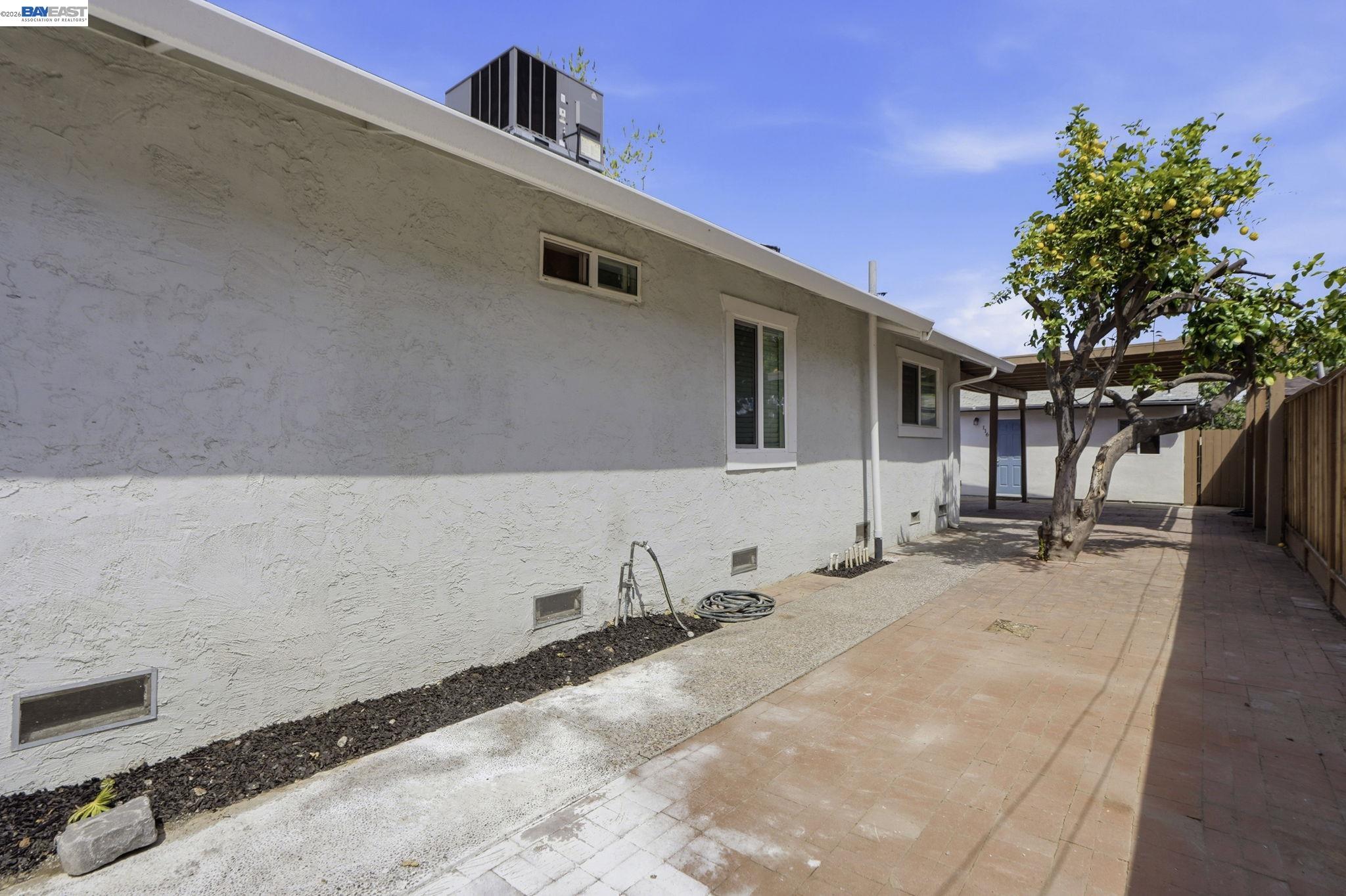 Detail Gallery Image 40 of 42 For 114 C St, Tracy,  CA 95376 - 3 Beds | 1/1 Baths