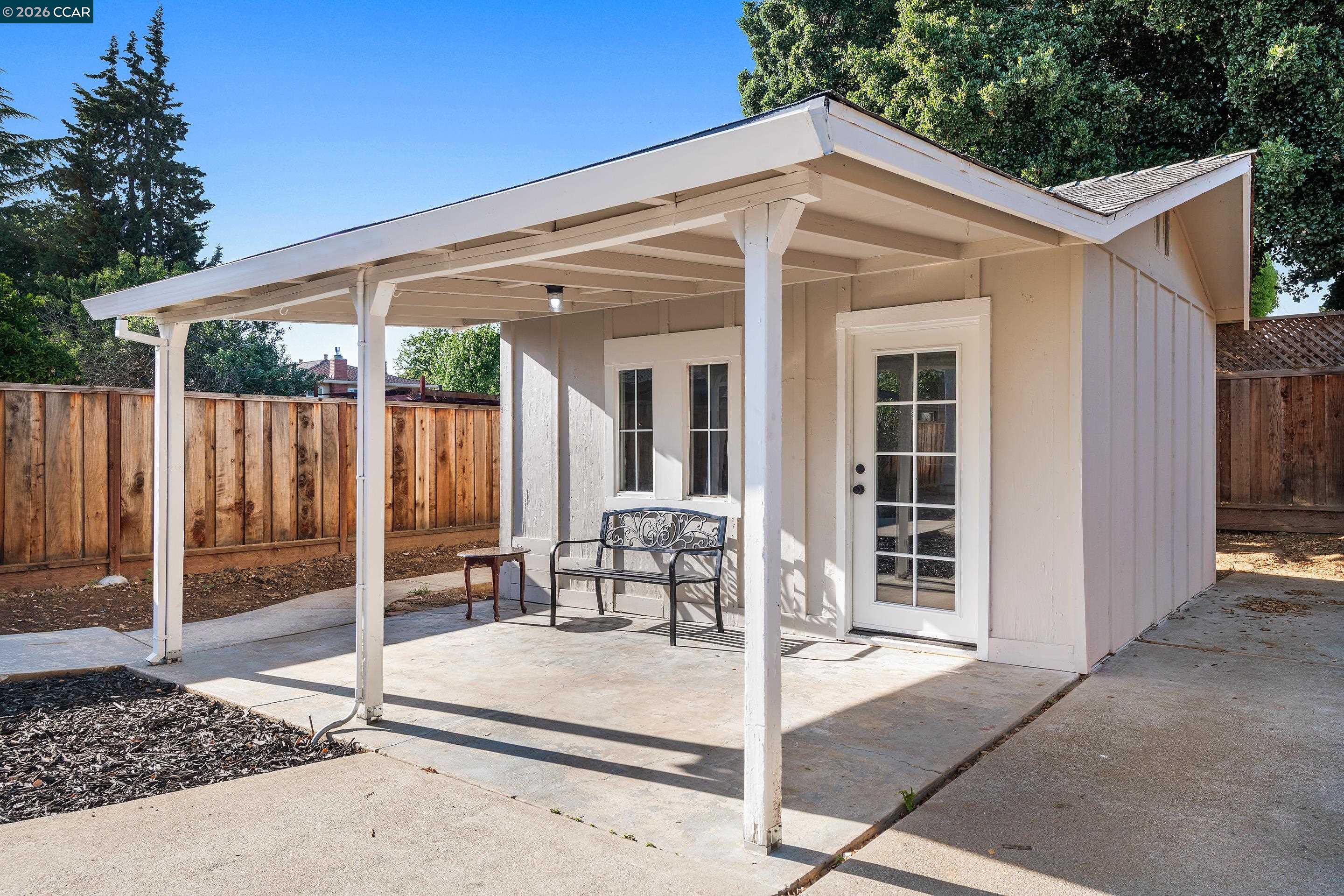 Detail Gallery Image 14 of 18 For 61 E 13th St, Antioch,  CA 94509 - 4 Beds | 1/1 Baths