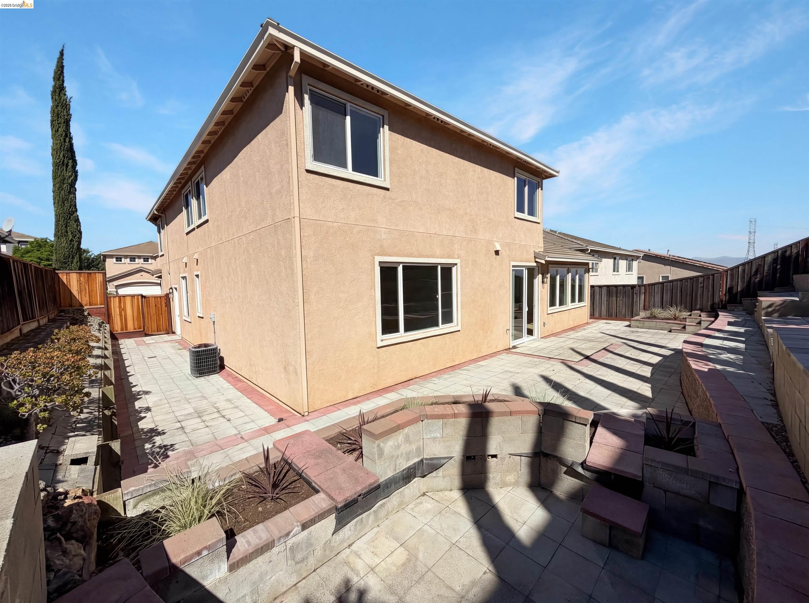 Detail Gallery Image 31 of 46 For 1257 Brooktrail Dr, Pittsburg,  CA 94565 - 5 Beds | 2/1 Baths