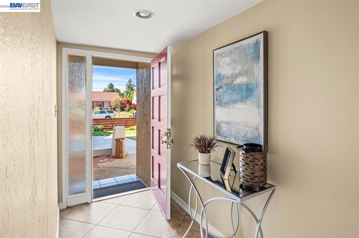 Detail Gallery Image 7 of 29 For 1965 Camargo Dr, San Jose,  CA 95132 - 4 Beds | 2 Baths