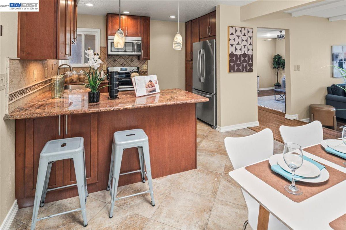 Detail Gallery Image 15 of 29 For 1965 Camargo Dr, San Jose,  CA 95132 - 4 Beds | 2 Baths