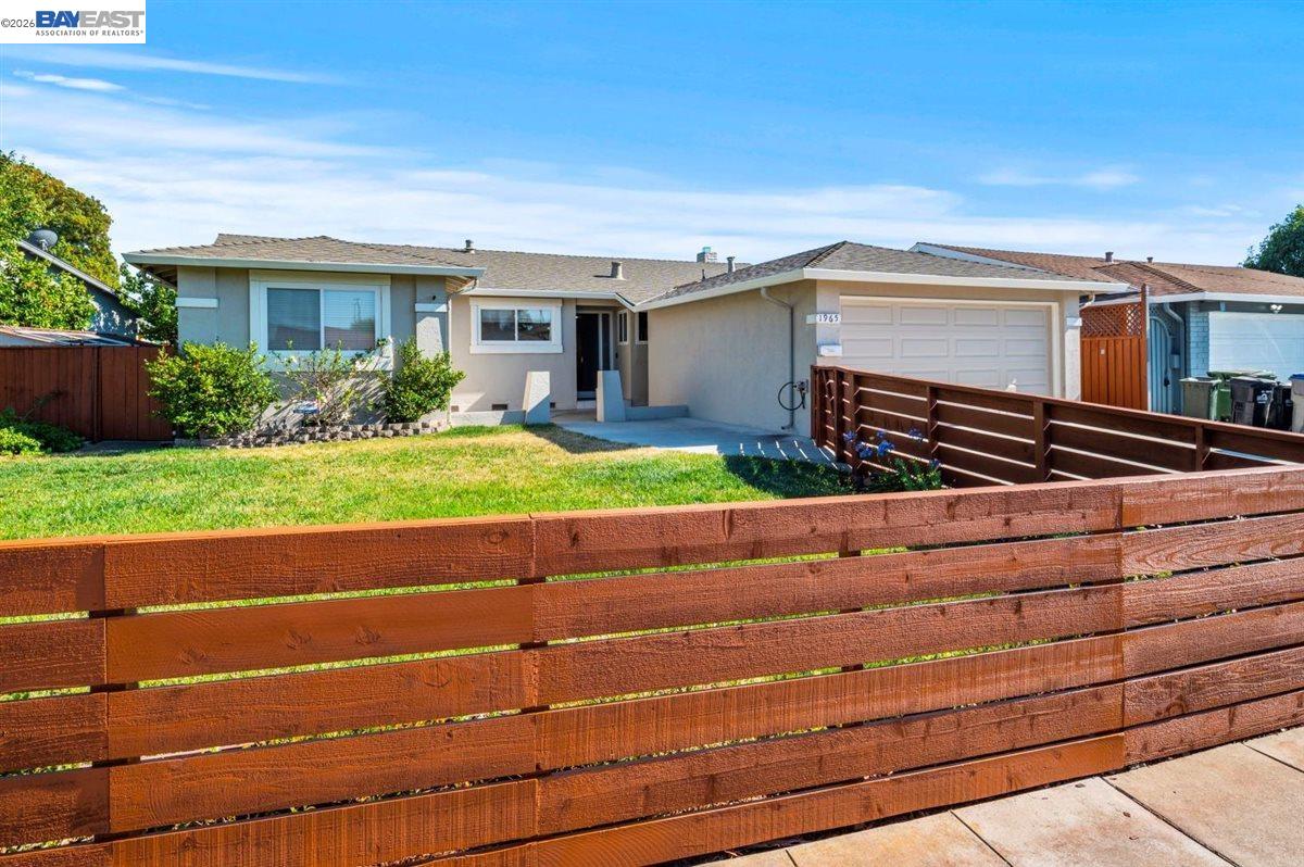 Detail Gallery Image 4 of 29 For 1965 Camargo Dr, San Jose,  CA 95132 - 4 Beds | 2 Baths