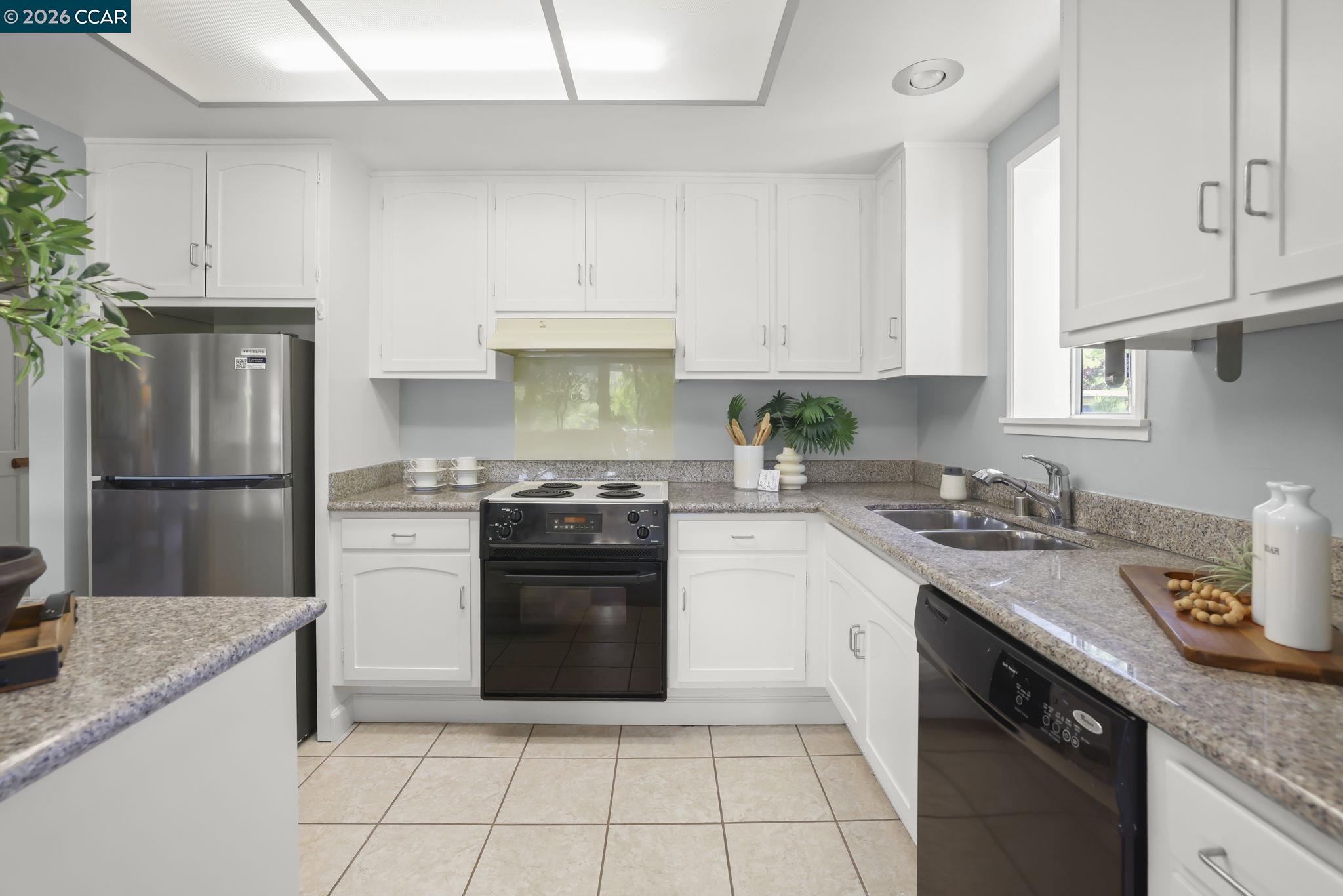 1117 Golden Rain Rd UNIT 1, Walnut Creek, CA, 94595