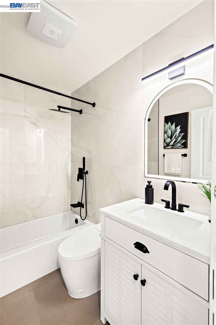 Detail Gallery Image 13 of 39 For 36543 Cedar Blvd, Newark,  CA 94560 - 4 Beds | 2 Baths