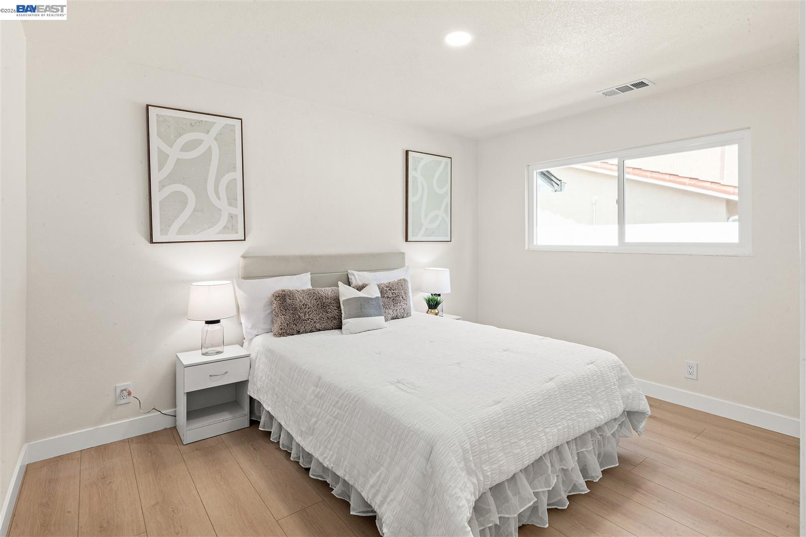 Detail Gallery Image 15 of 39 For 36543 Cedar Blvd, Newark,  CA 94560 - 4 Beds | 2 Baths