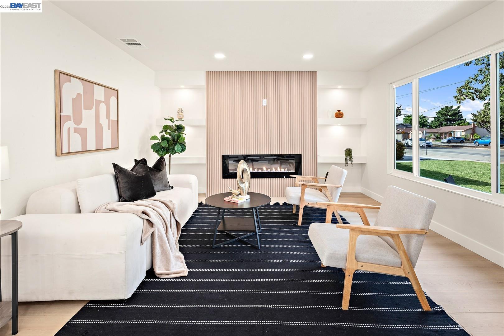 Detail Gallery Image 3 of 39 For 36543 Cedar Blvd, Newark,  CA 94560 - 4 Beds | 2 Baths