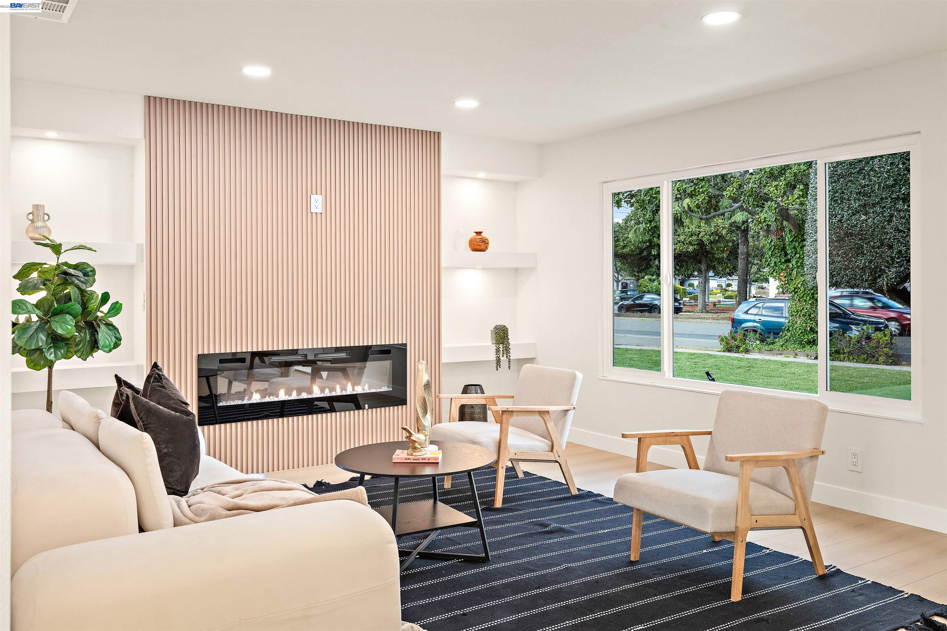 Detail Gallery Image 4 of 39 For 36543 Cedar Blvd, Newark,  CA 94560 - 4 Beds | 2 Baths