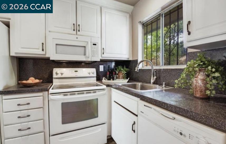 Photo #7: 41131077 Listing: Photo #7