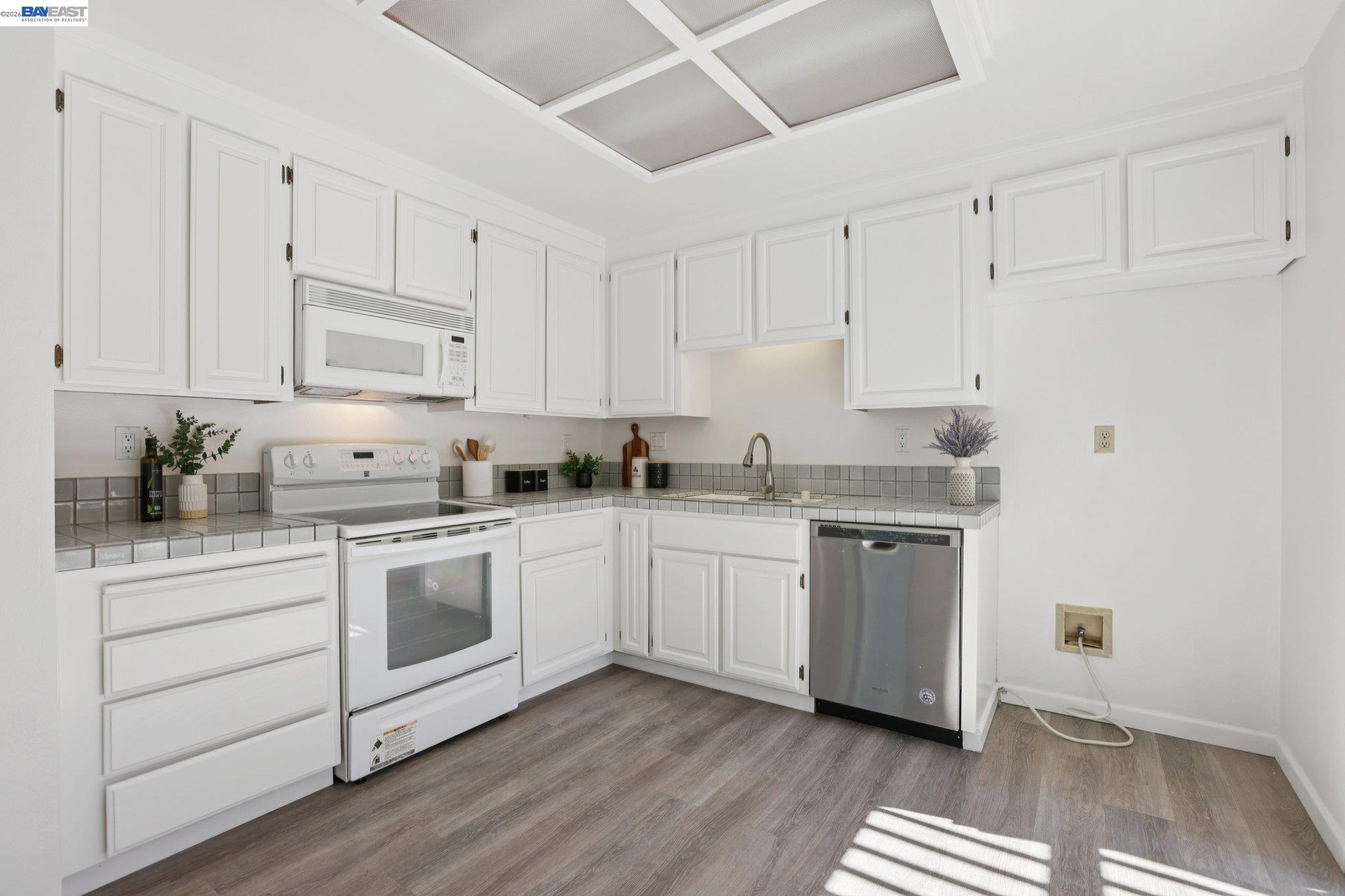 Photo #14: 41131080 Listing: Photo #14