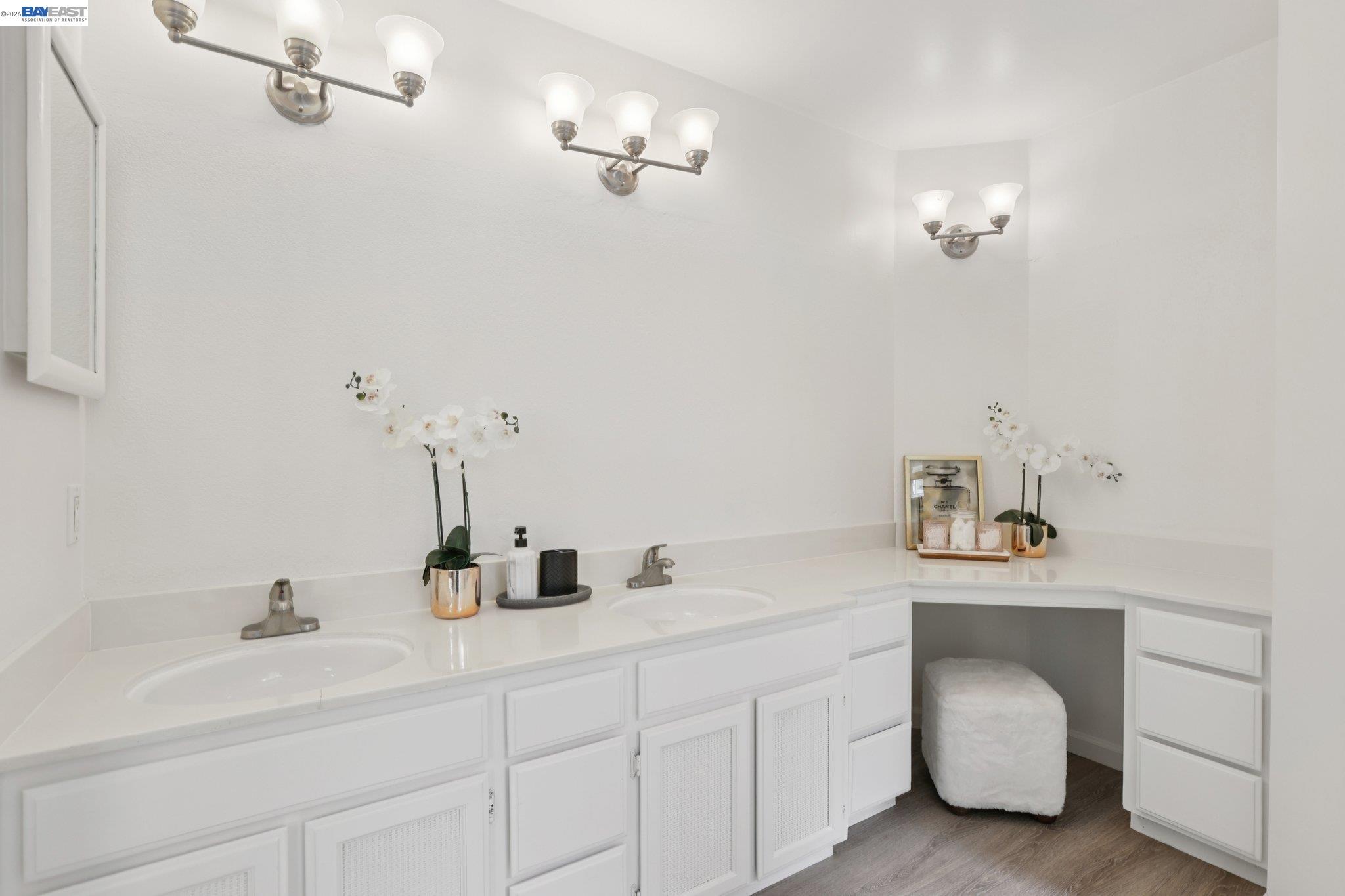 Photo #23: 41131080 Listing: Photo #23