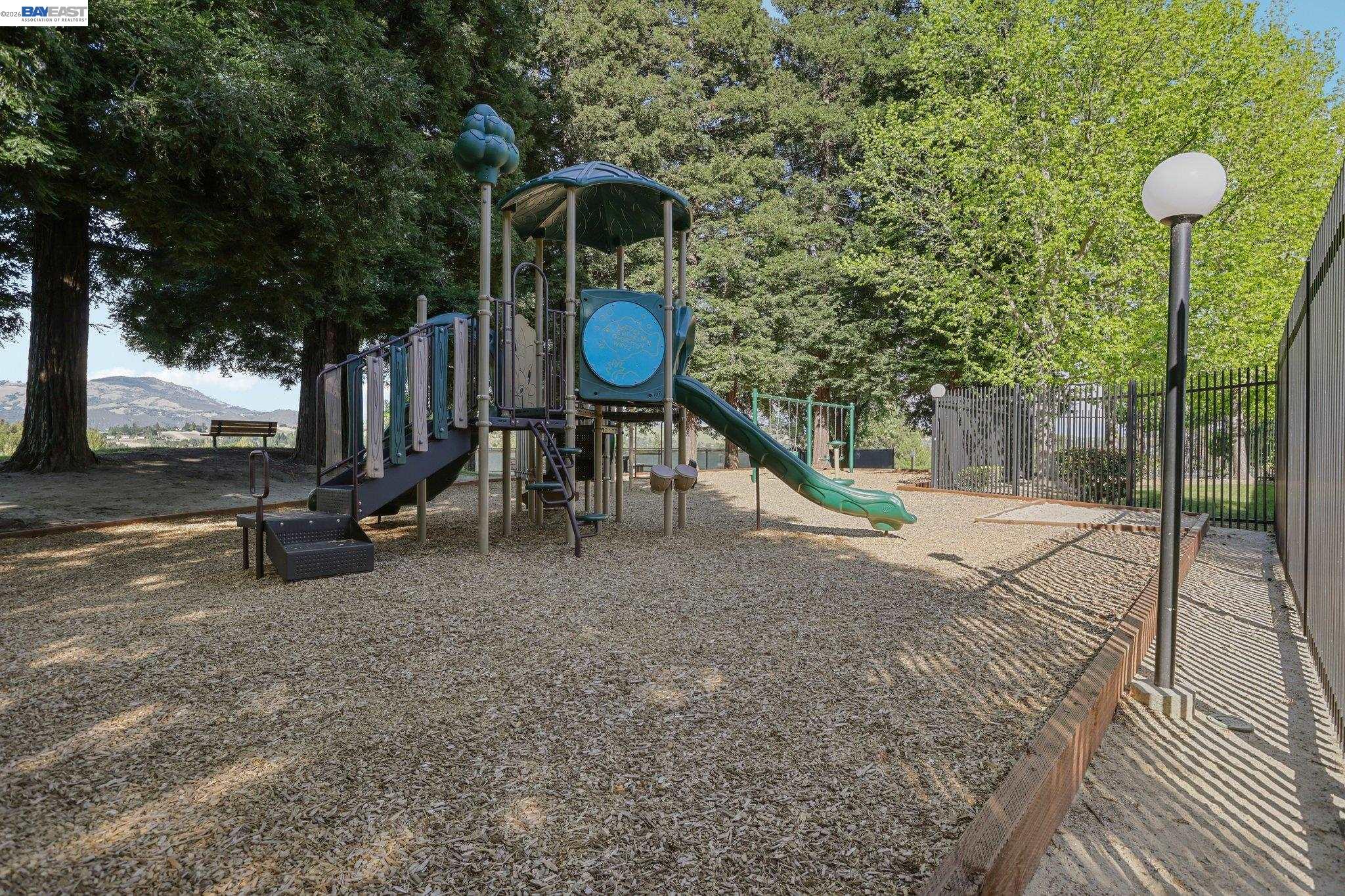 Photo #35: 41131080 Listing: Photo #35