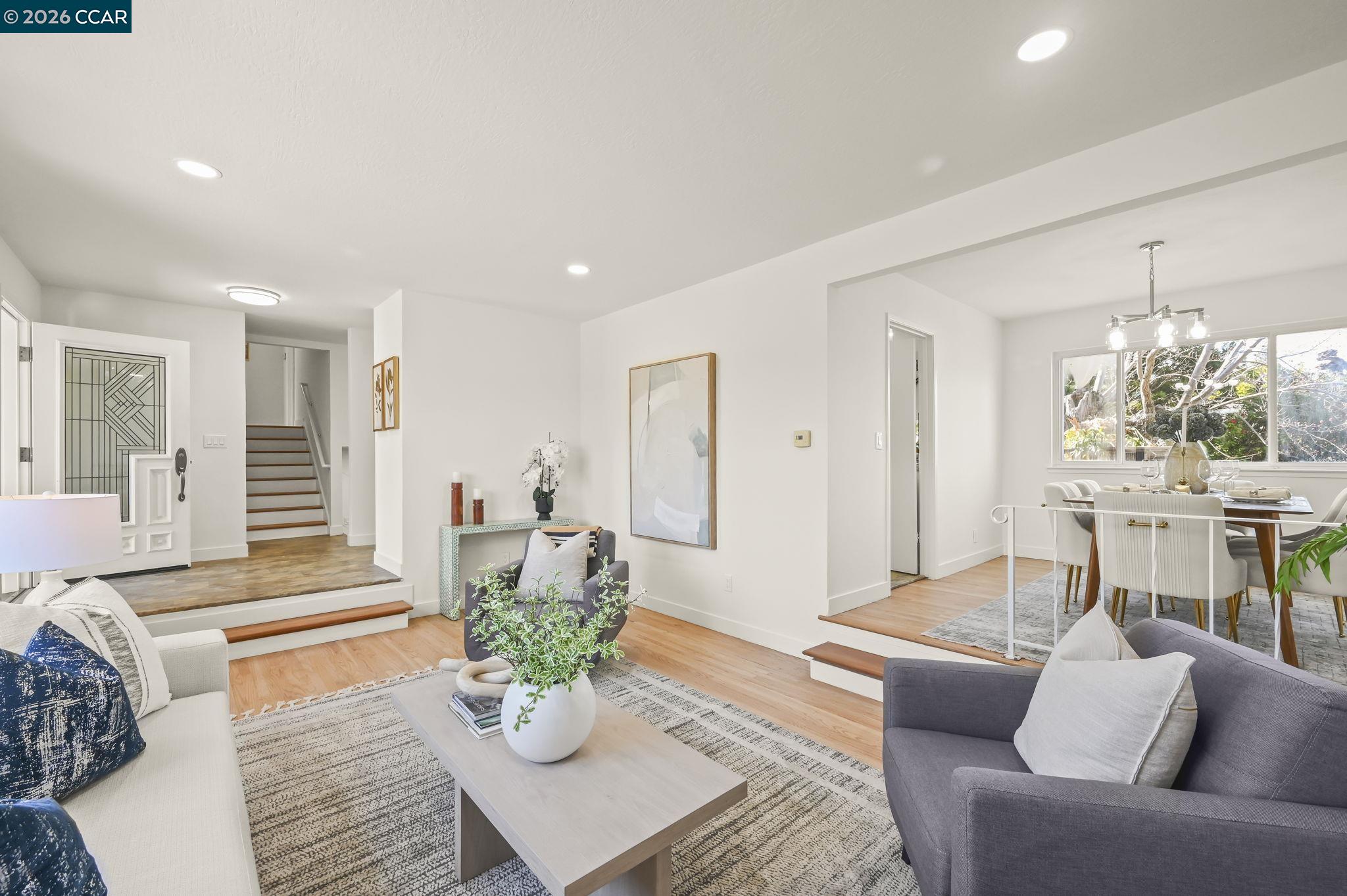 Detail Gallery Image 4 of 37 For 9881 Brunswick Way, San Ramon,  CA 94583 - 4 Beds | 3 Baths