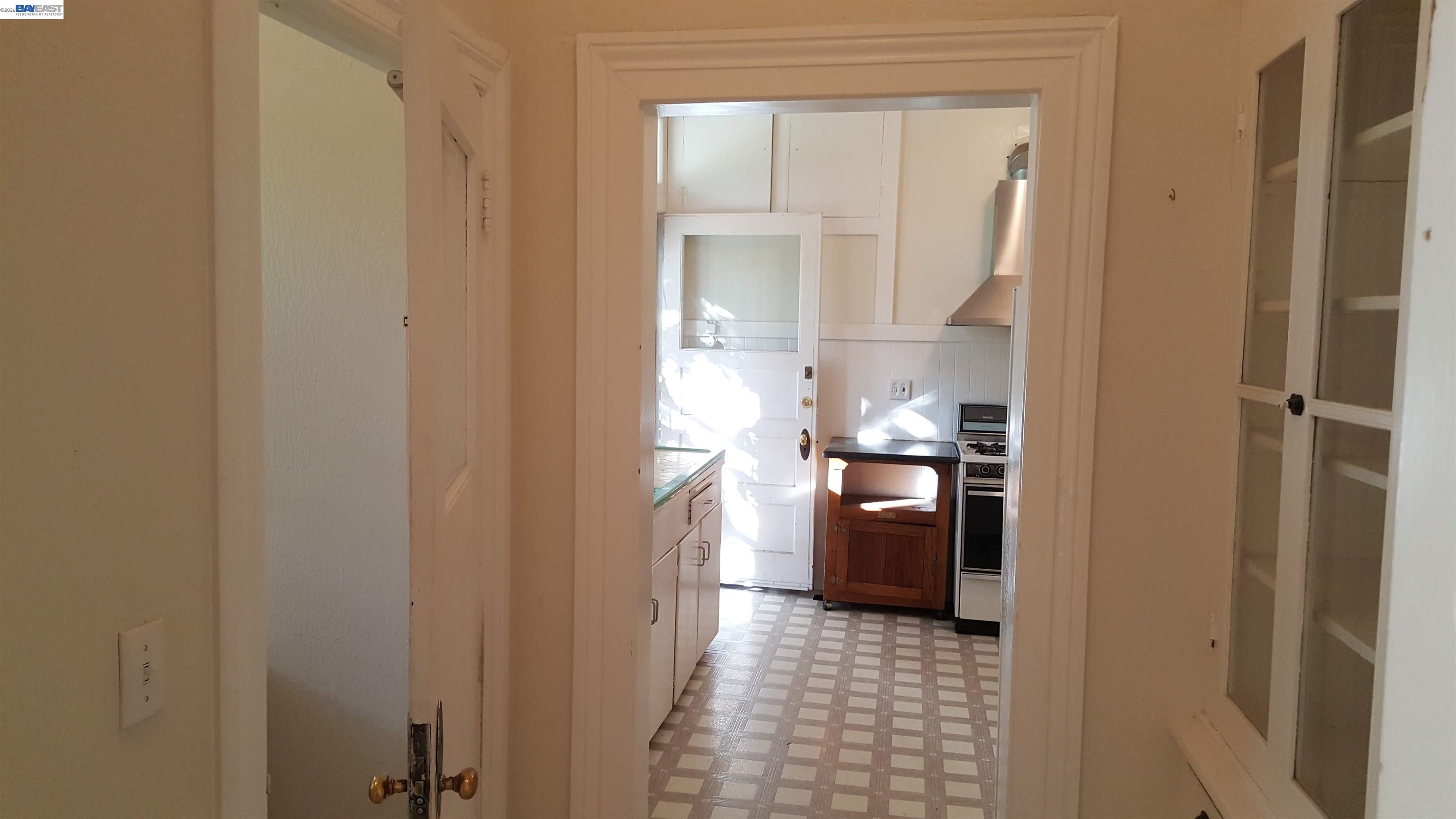 Detail Gallery Image 21 of 23 For 627 Rose Avenue #2,  Pleasanton,  CA 94566 - 2 Beds | 2 Baths