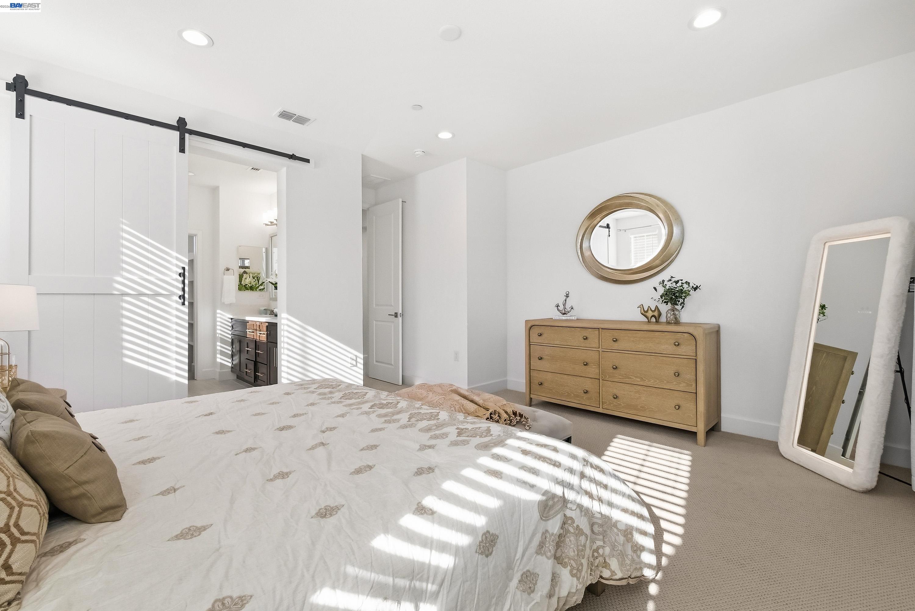 Detail Gallery Image 21 of 60 For 168 E Calder Dr, Mountain House,  CA 95391 - 3 Beds | 2/1 Baths