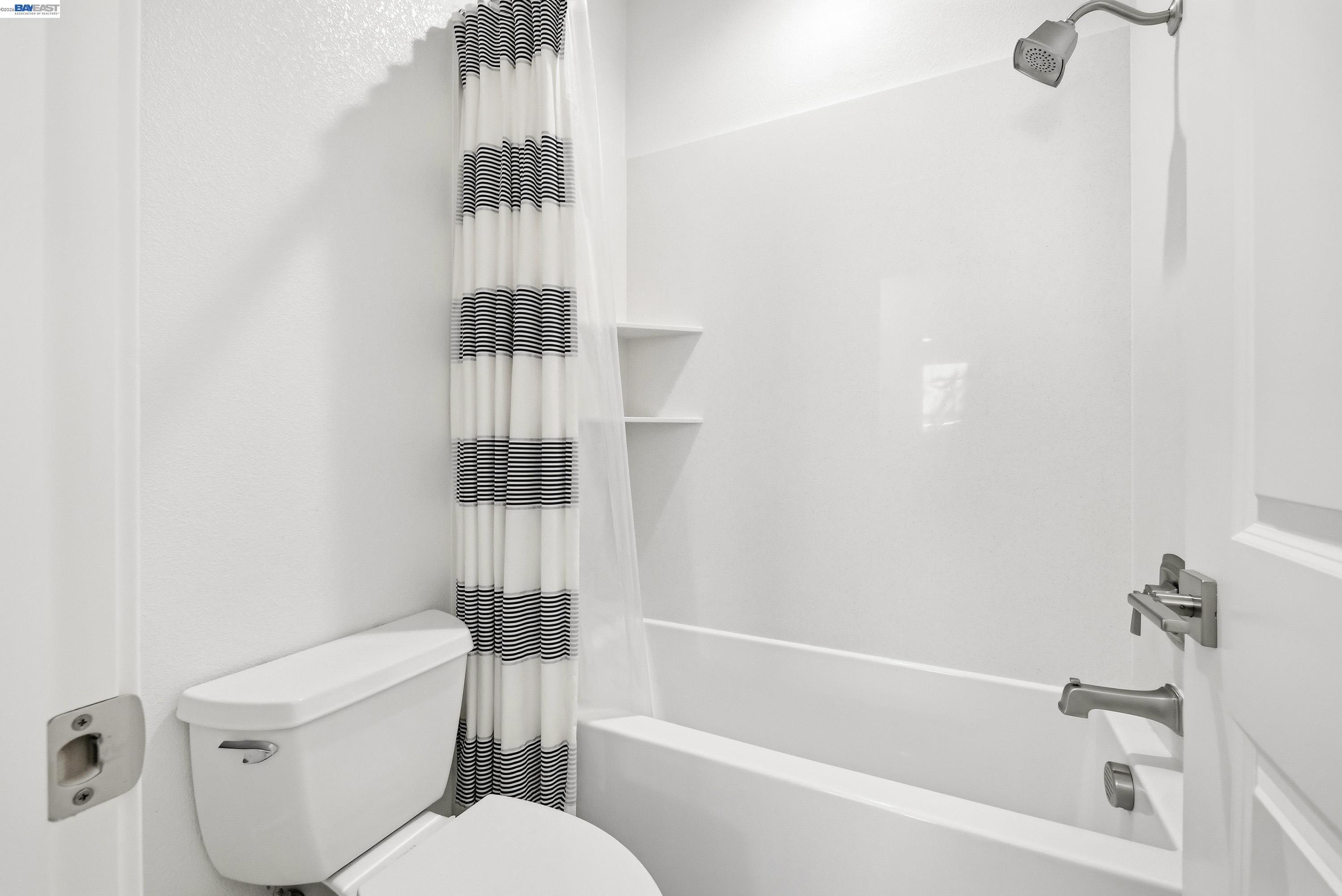 Detail Gallery Image 31 of 60 For 168 E Calder Dr, Mountain House,  CA 95391 - 3 Beds | 2/1 Baths