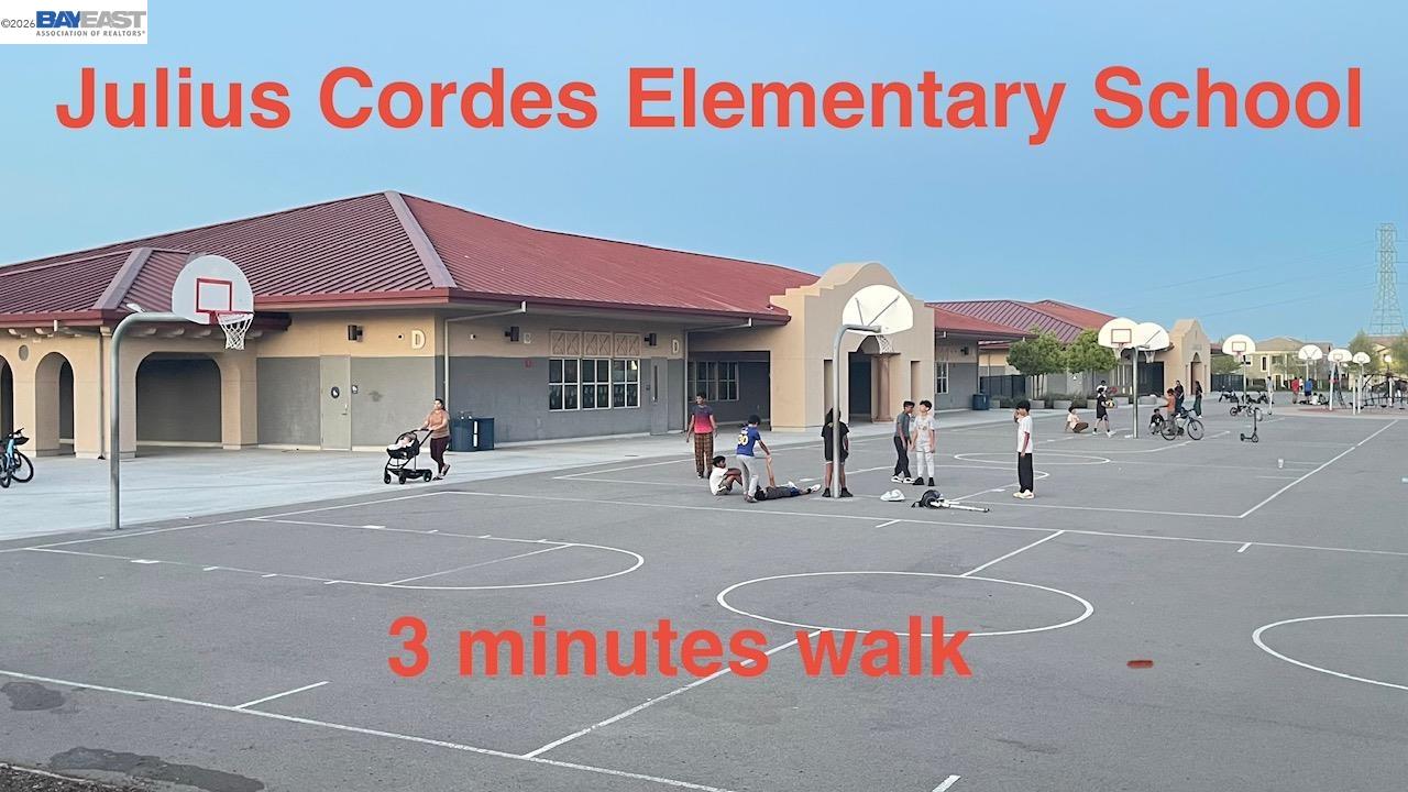 Detail Gallery Image 54 of 60 For 168 E Calder Dr, Mountain House,  CA 95391 - 3 Beds | 2/1 Baths