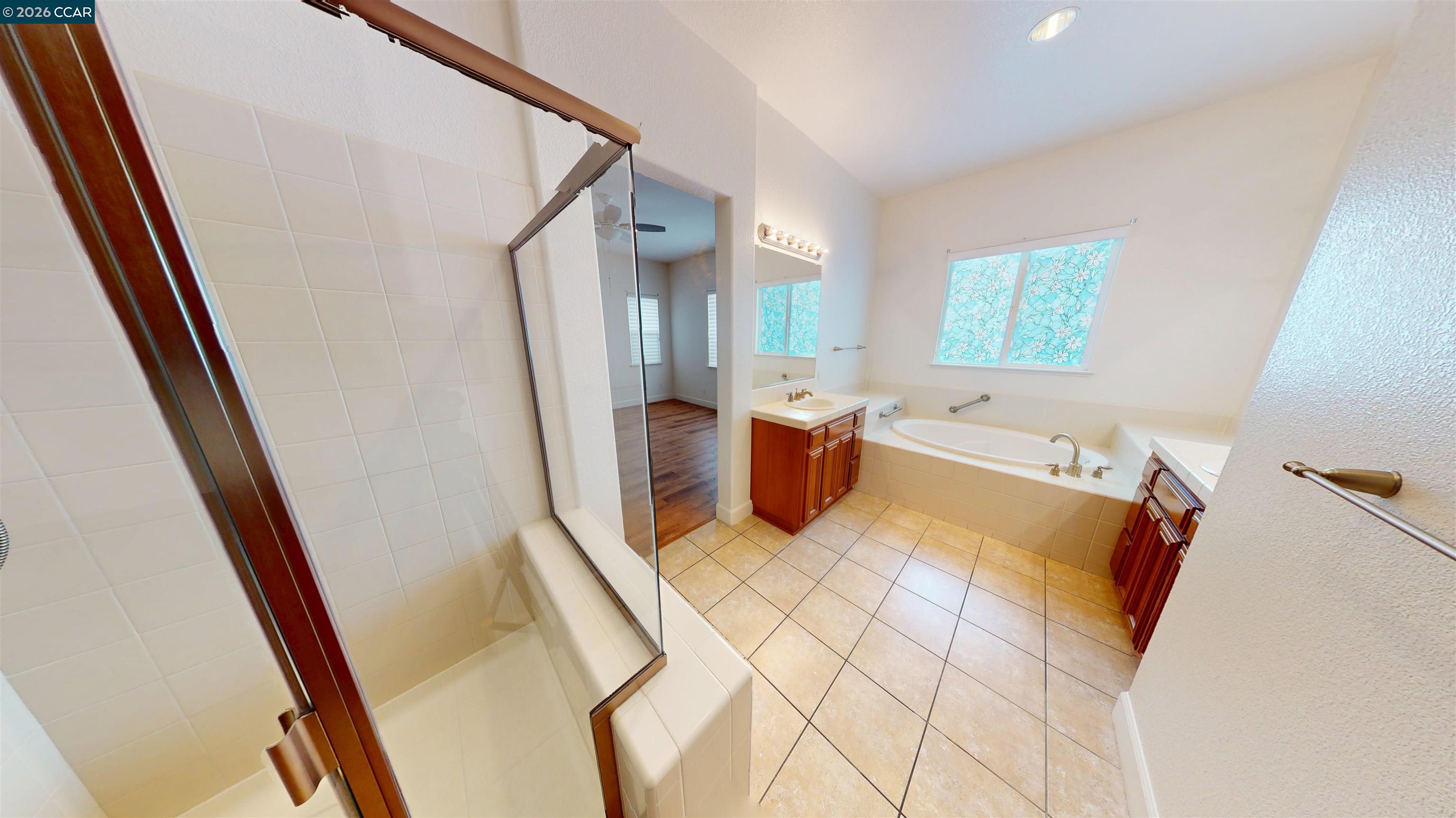 Detail Gallery Image 12 of 38 For 2000 Cinnamon Ridge, Oakley,  CA 94561 - 4 Beds | 3 Baths