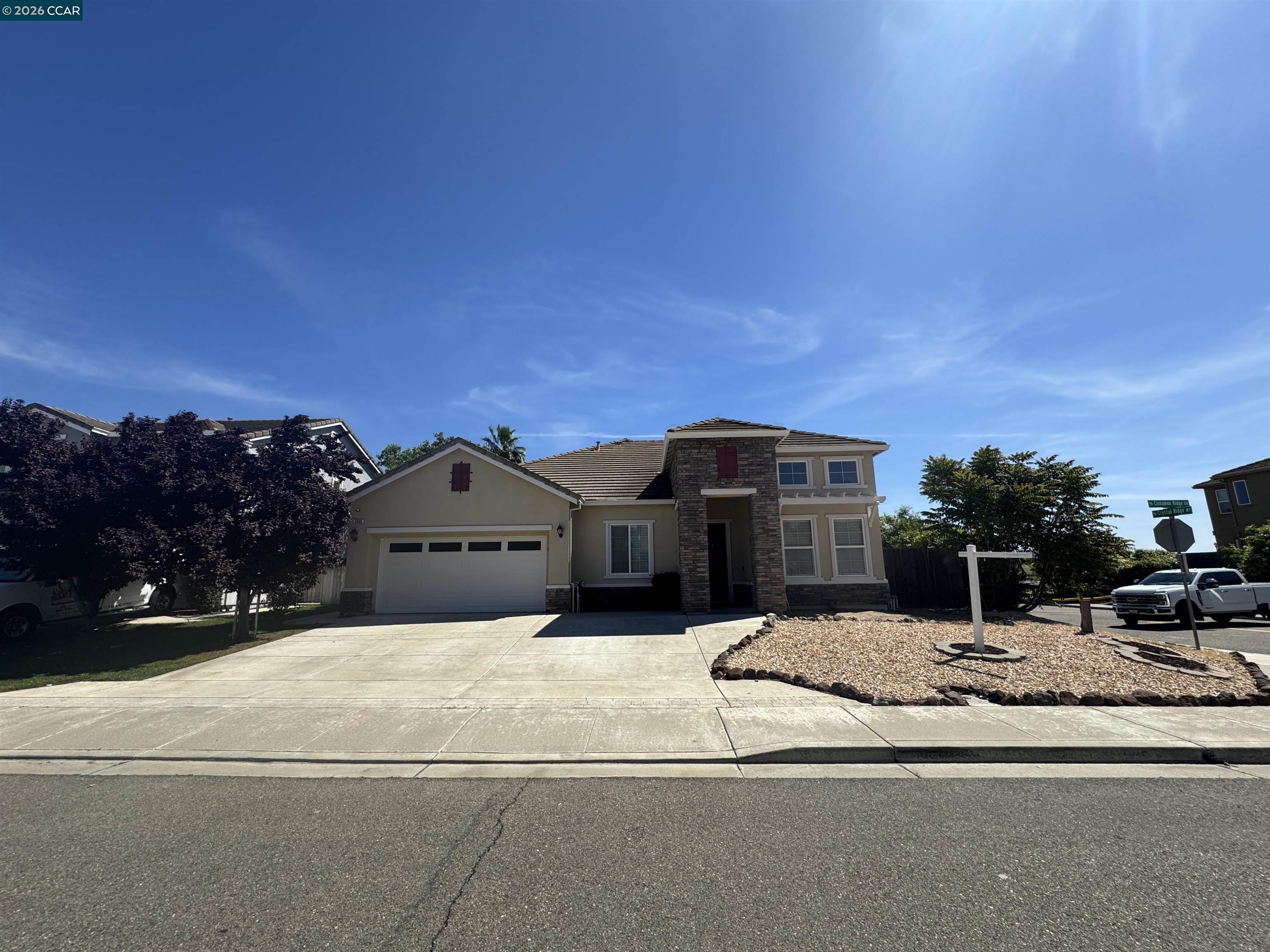Detail Gallery Image 3 of 38 For 2000 Cinnamon Ridge, Oakley,  CA 94561 - 4 Beds | 3 Baths