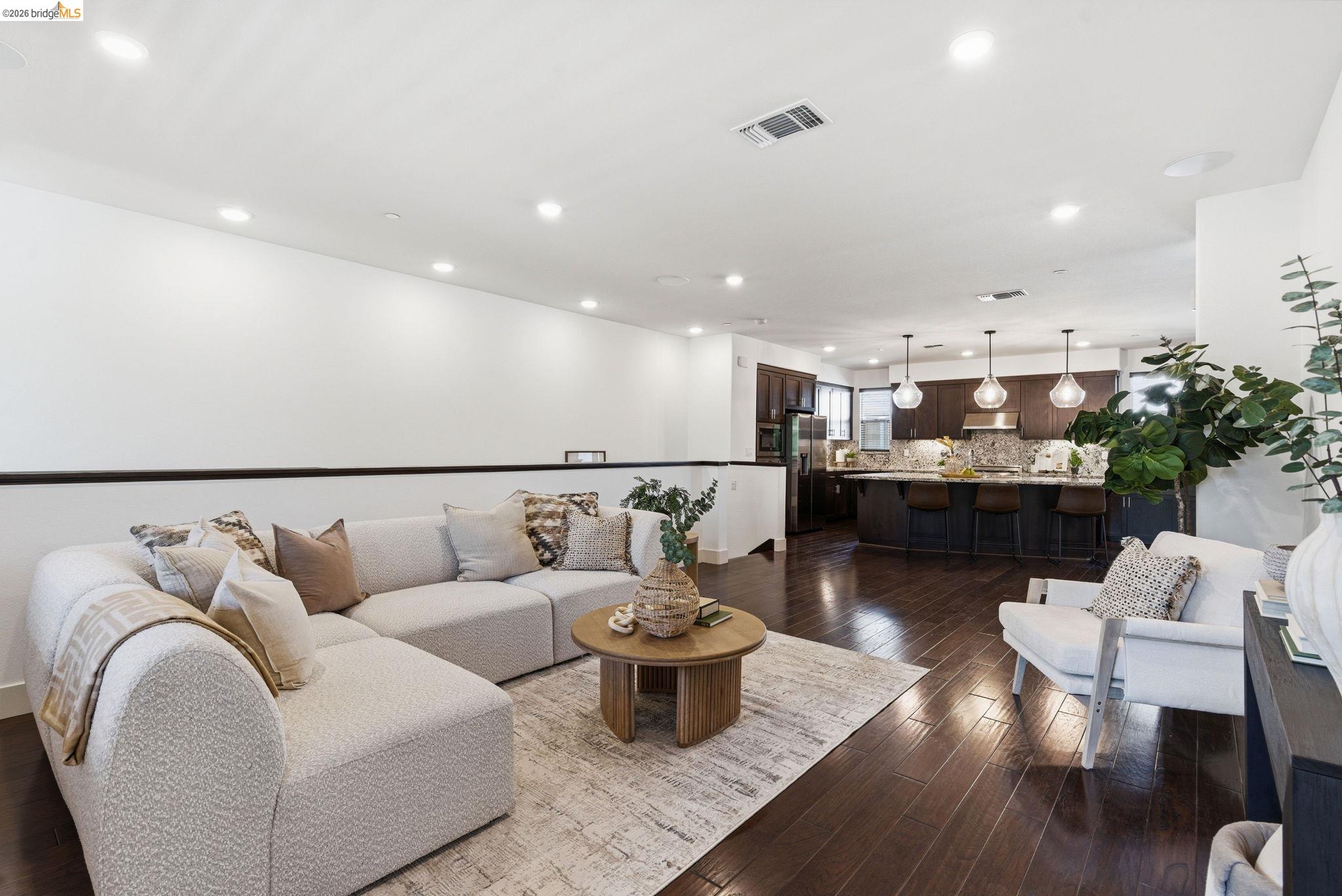 Photo #12: 41131093 Listing: Photo #12