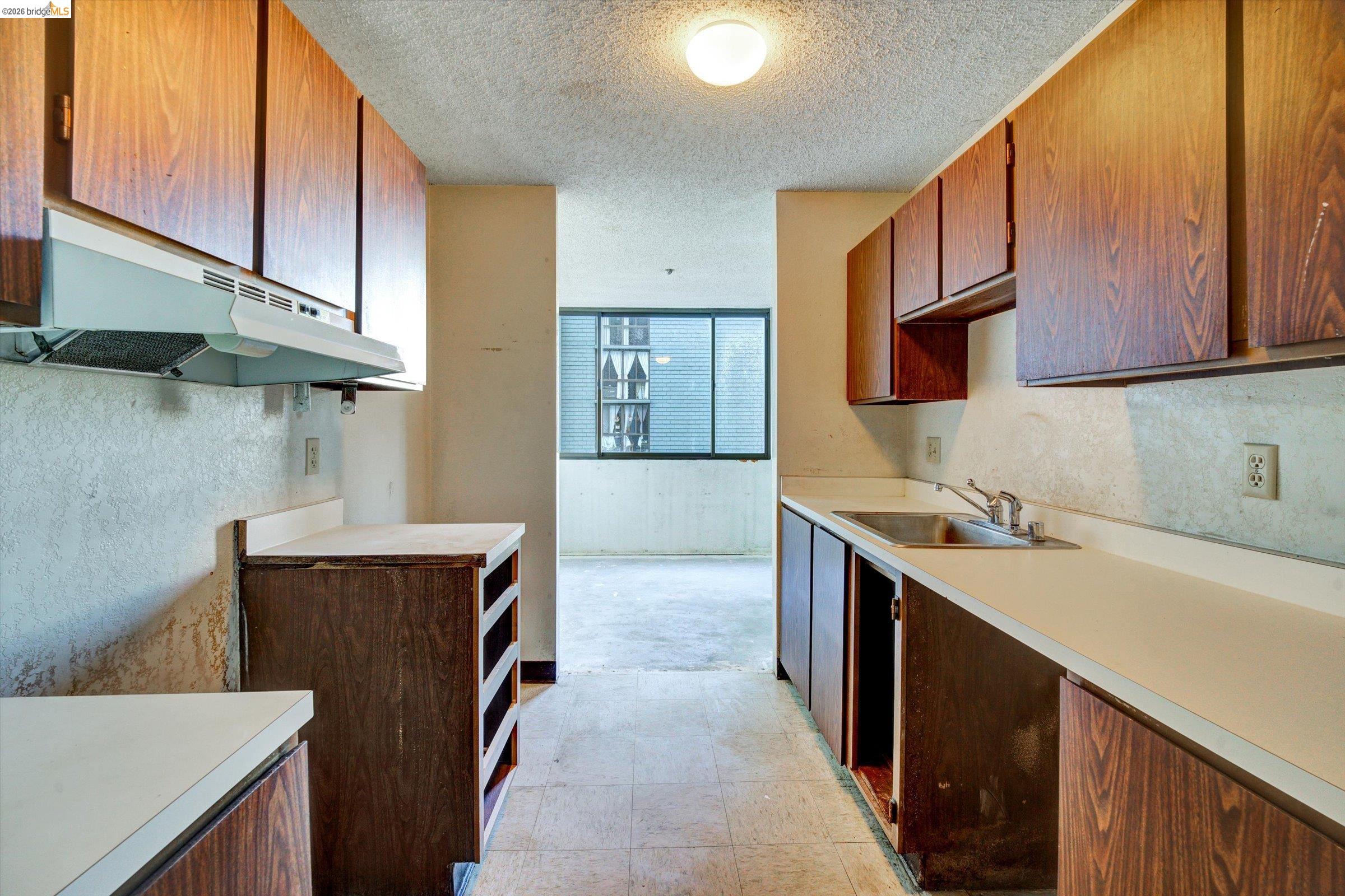Photo #16: 41131094 Listing: Photo #16