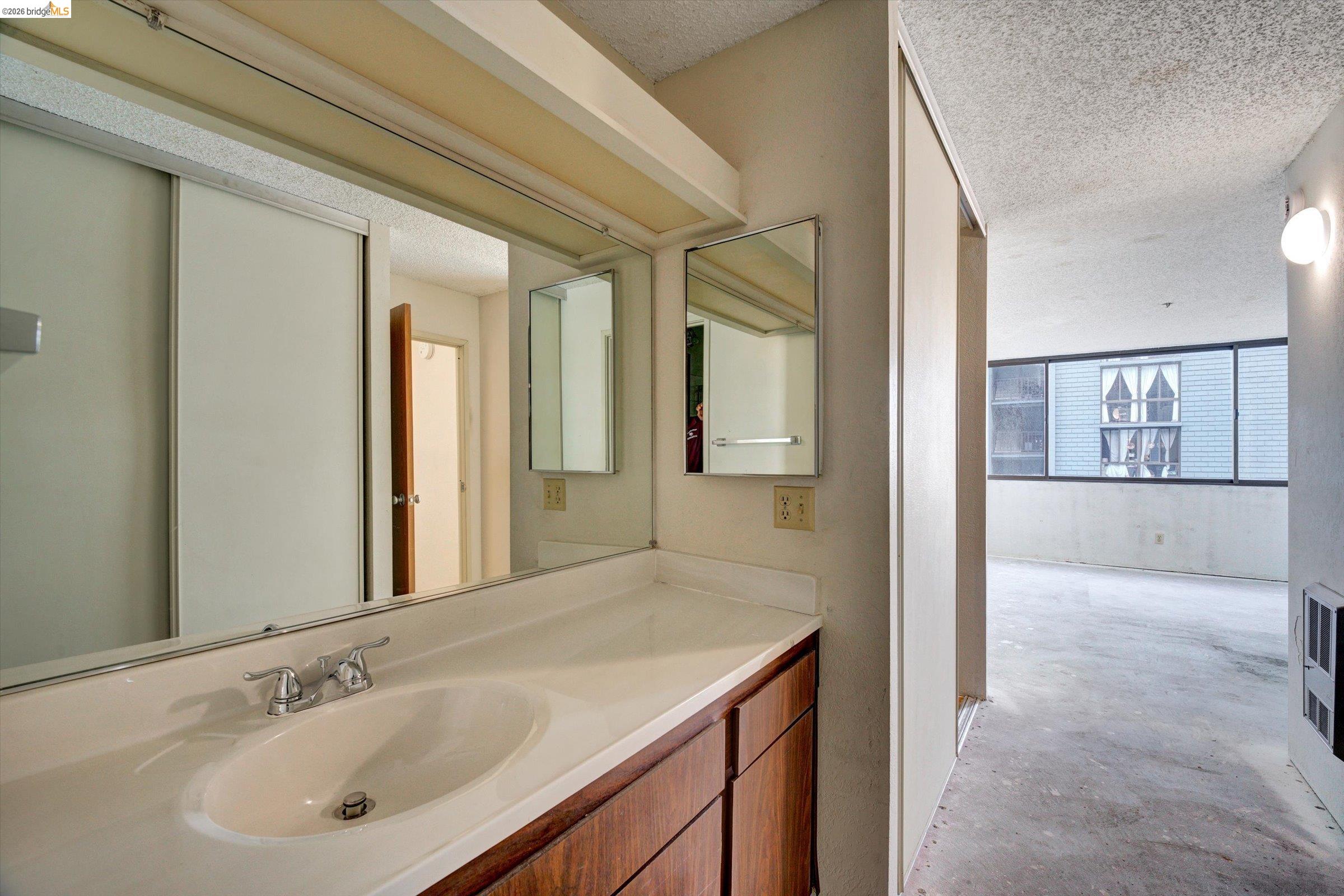 Photo #37: 41131094 Listing: Photo #37