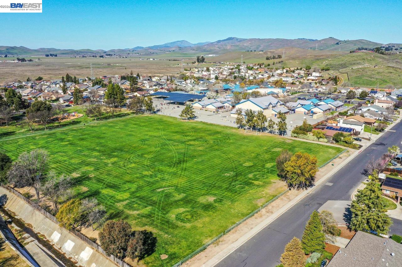 Detail Gallery Image 39 of 40 For 5549 Bridgeport Cir., Livermore,  CA 94551 - 4 Beds | 2 Baths