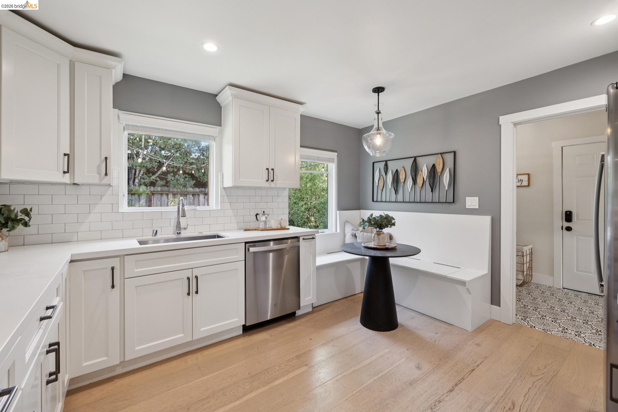 Detail Gallery Image 18 of 49 For 1020 Channing Way, Berkeley,  CA 94710 - 3 Beds | 1 Baths