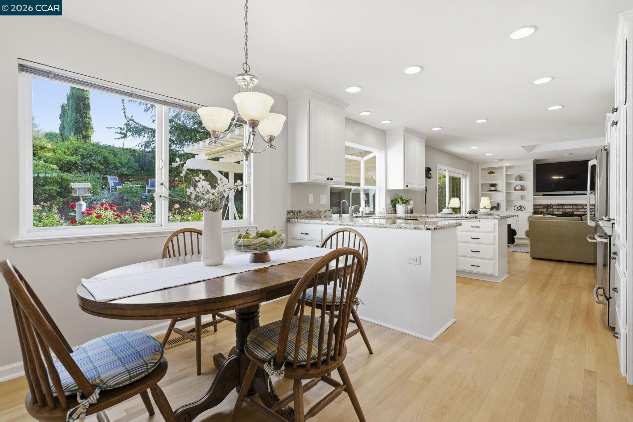 711 Bloching Cir, Clayton, CA, 94517