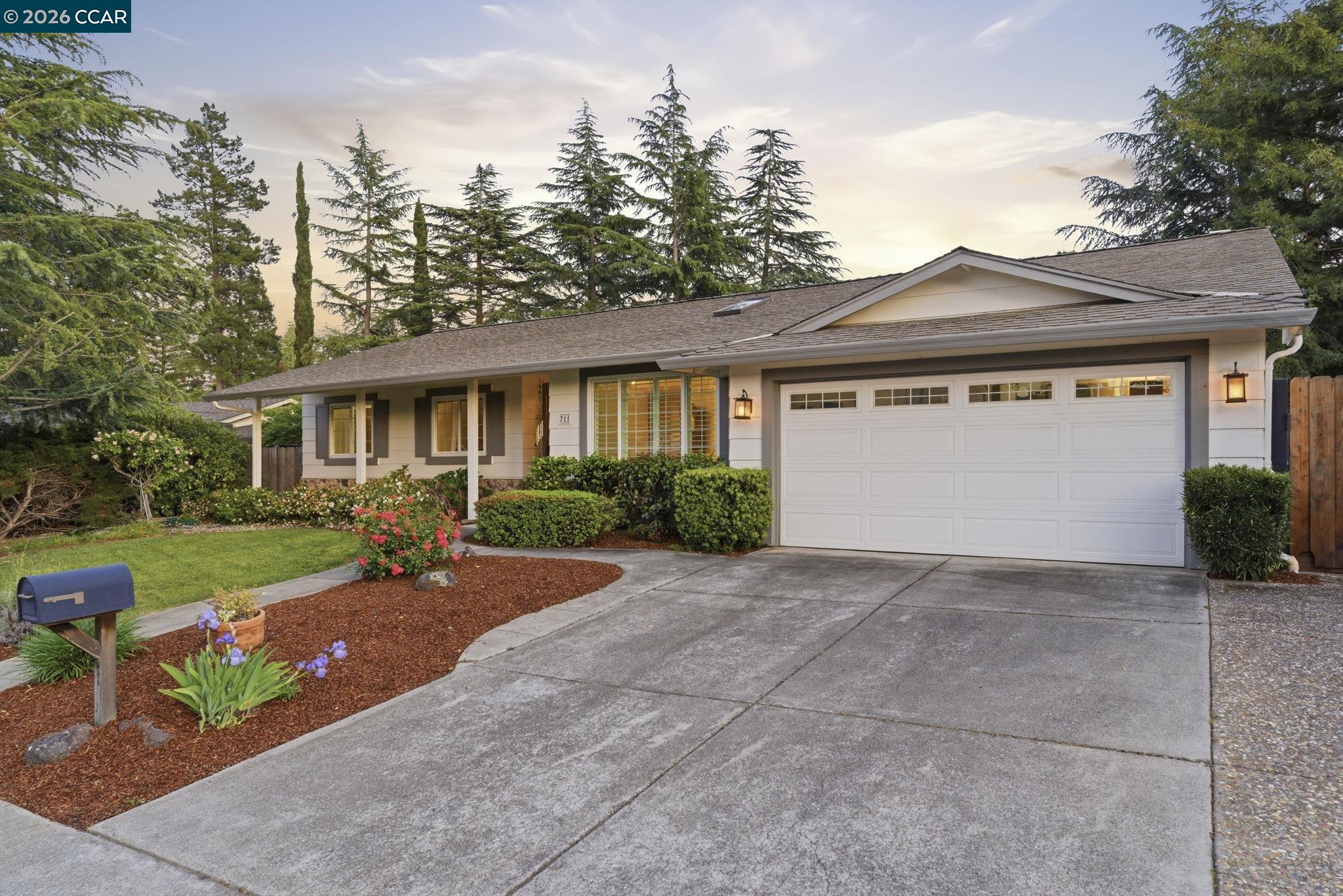 711 Bloching Cir, Clayton, CA, 94517