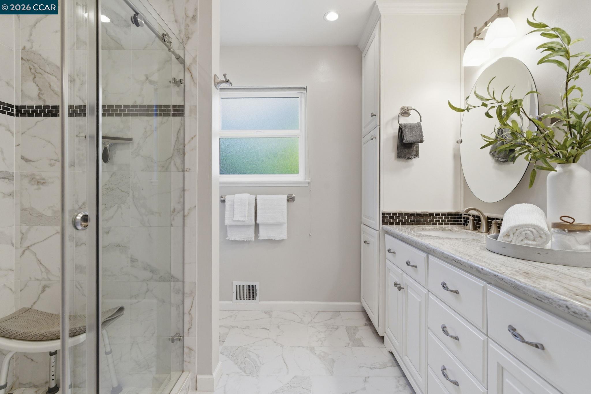 711 Bloching Cir, Clayton, CA, 94517